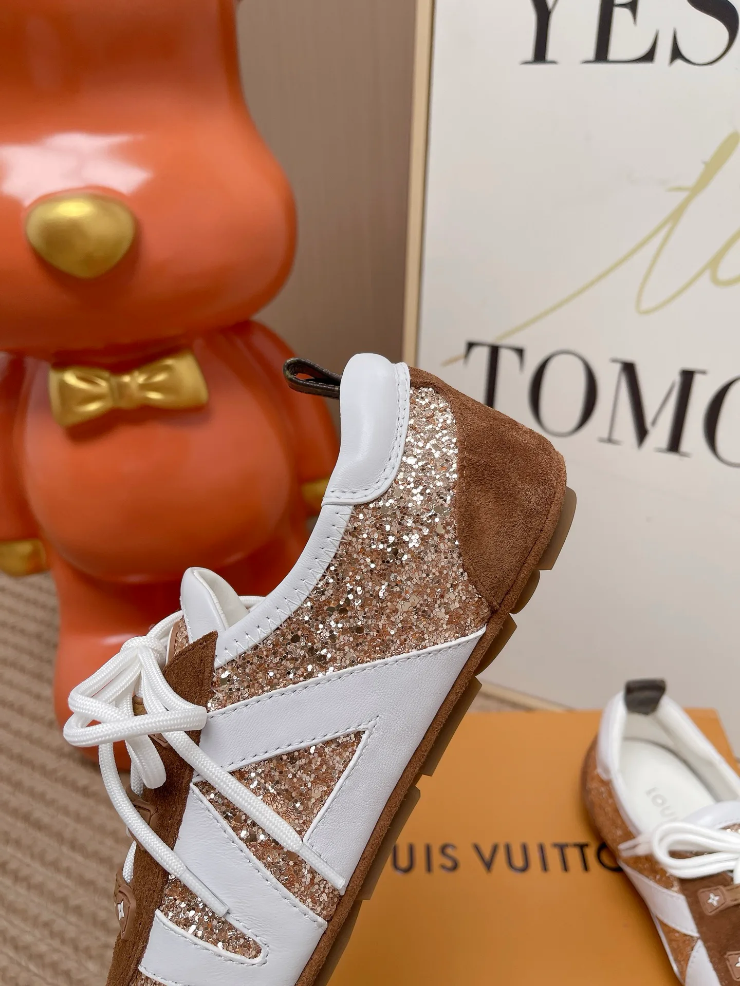 Кроссовки Женские Louis Vuitton 17449404