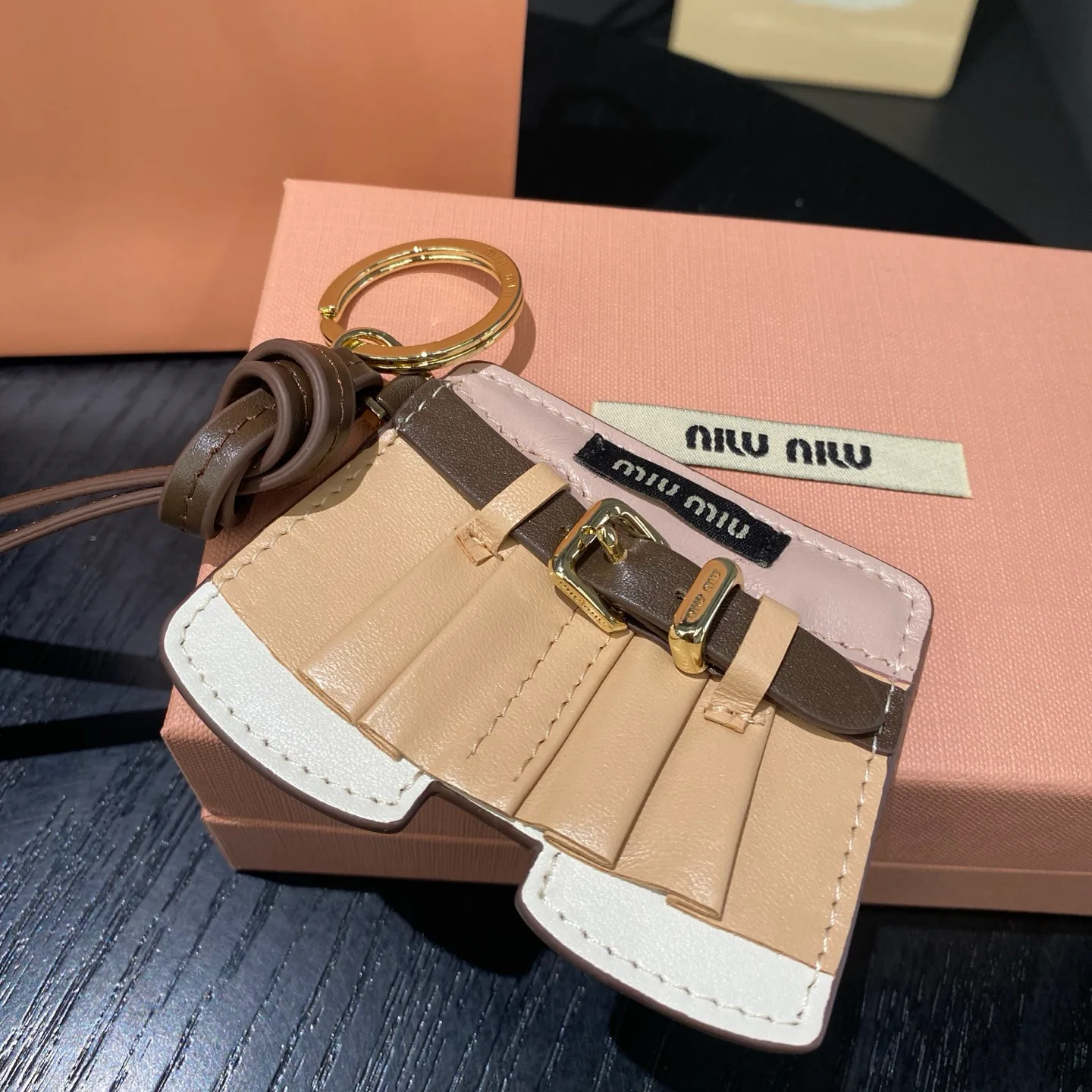 Ключницы Miu Miu 22417