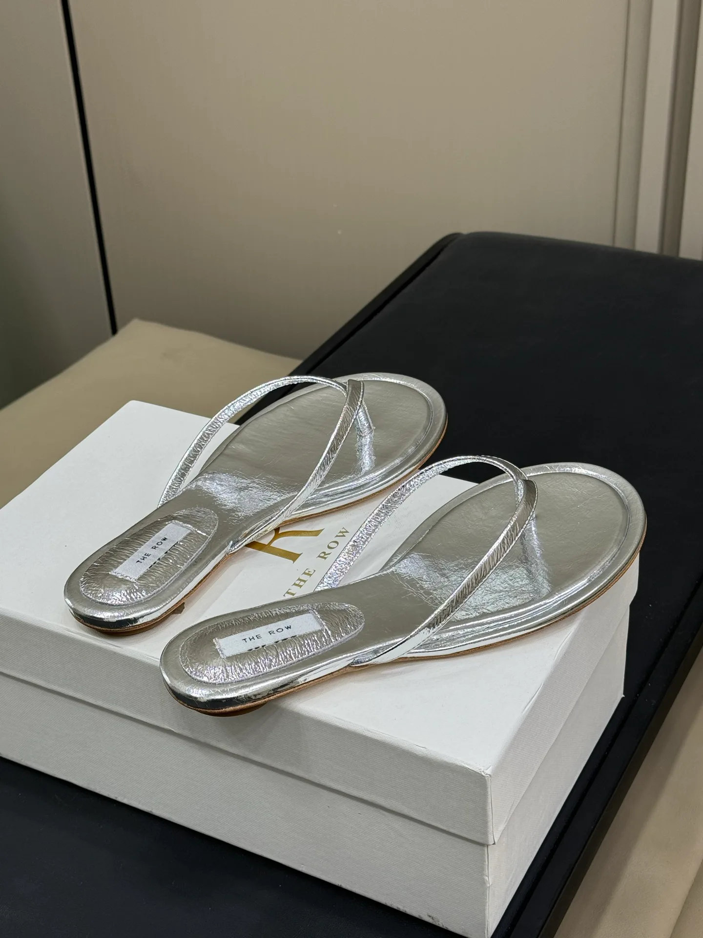 Шлепанцы Женские The Row 23648