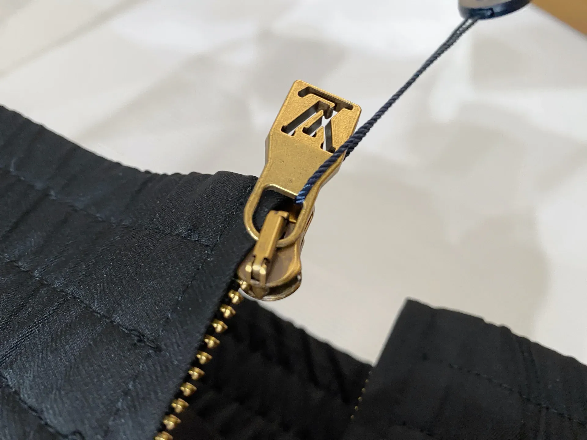 Куртки И Пуховики Мужские Louis Vuitton 4600947