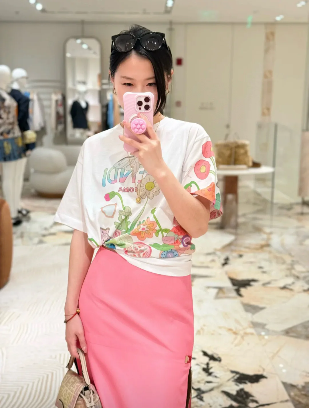 Футболки Женские Fendi 11552129