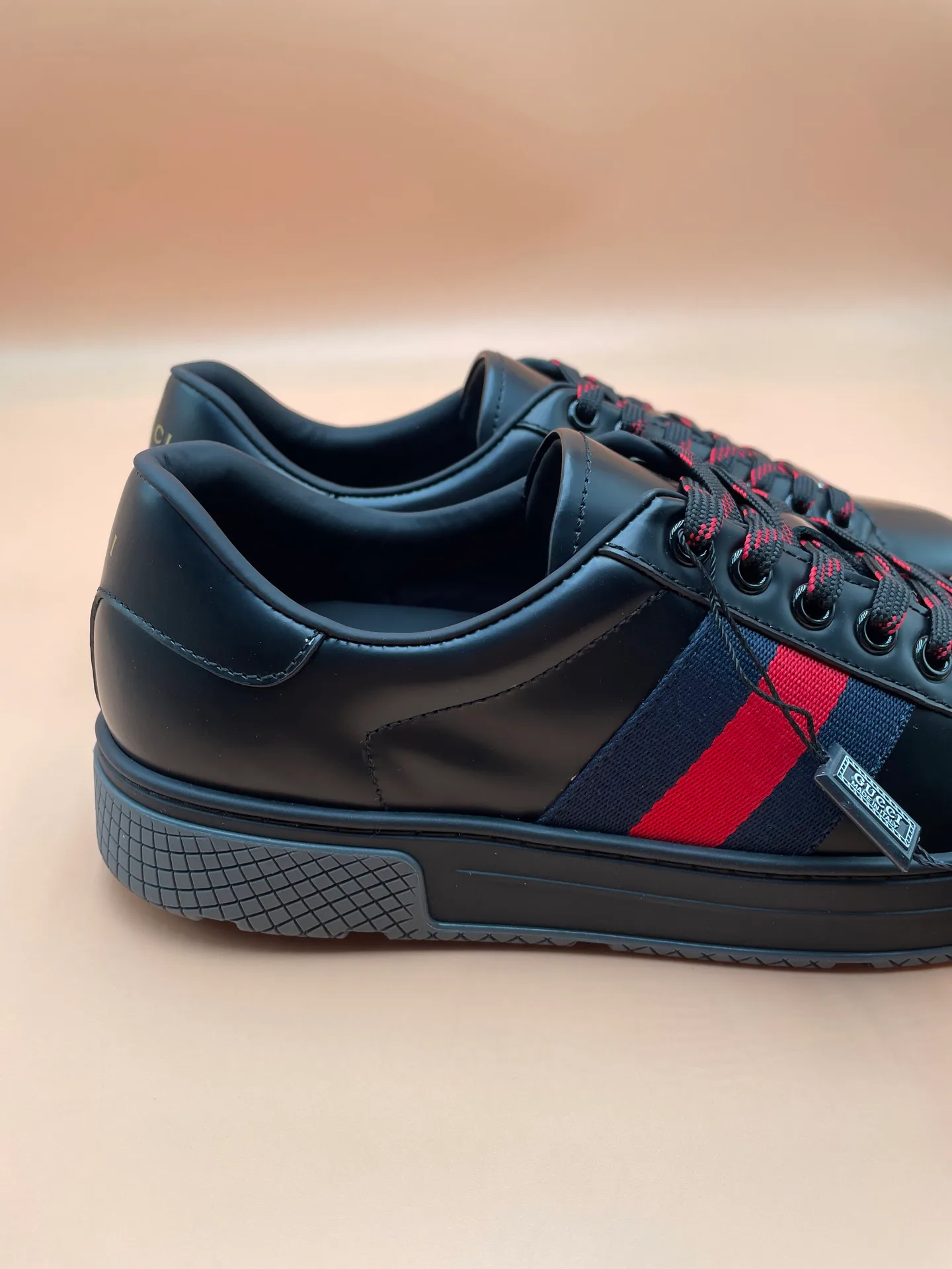 Кроссовки Мужские Gucci 2743219