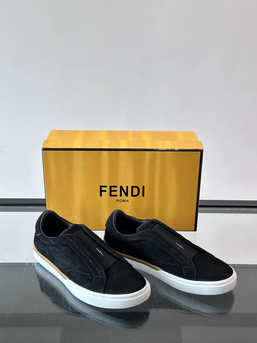 Кроссовки Мужские Fendi 17466859