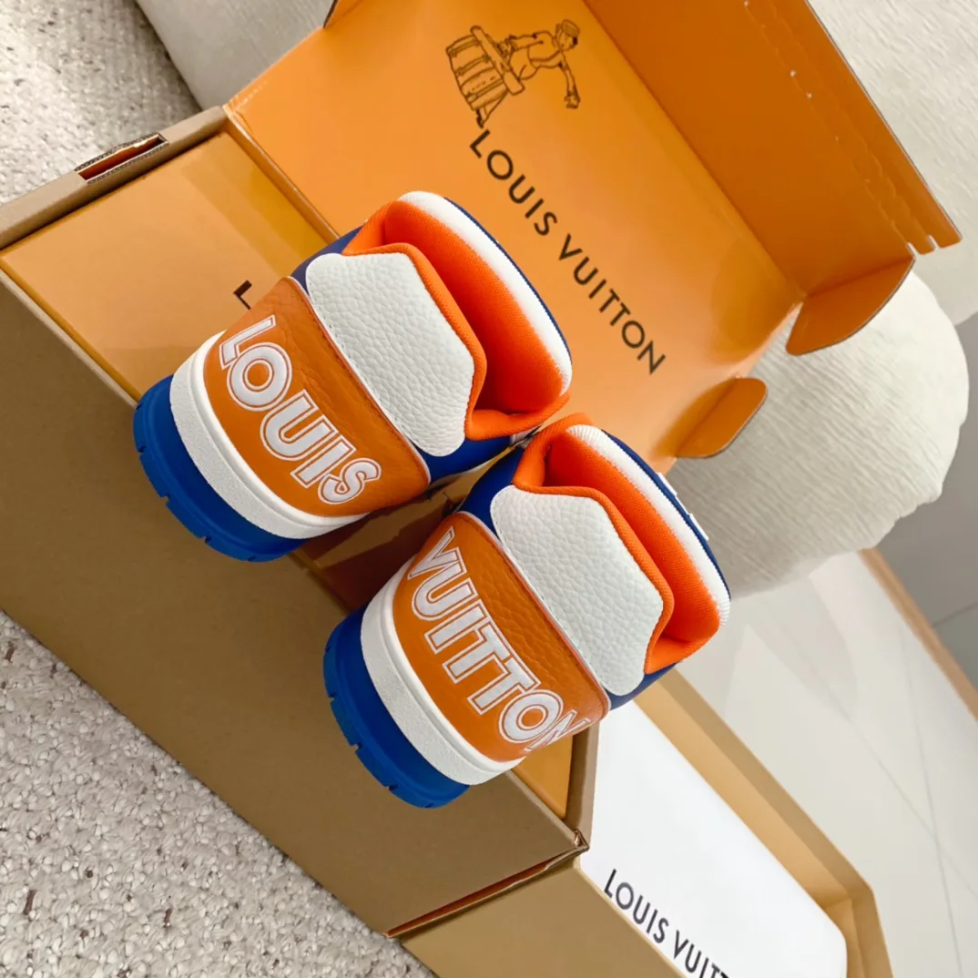 Кроссовки Женские Louis Vuitton 10290627