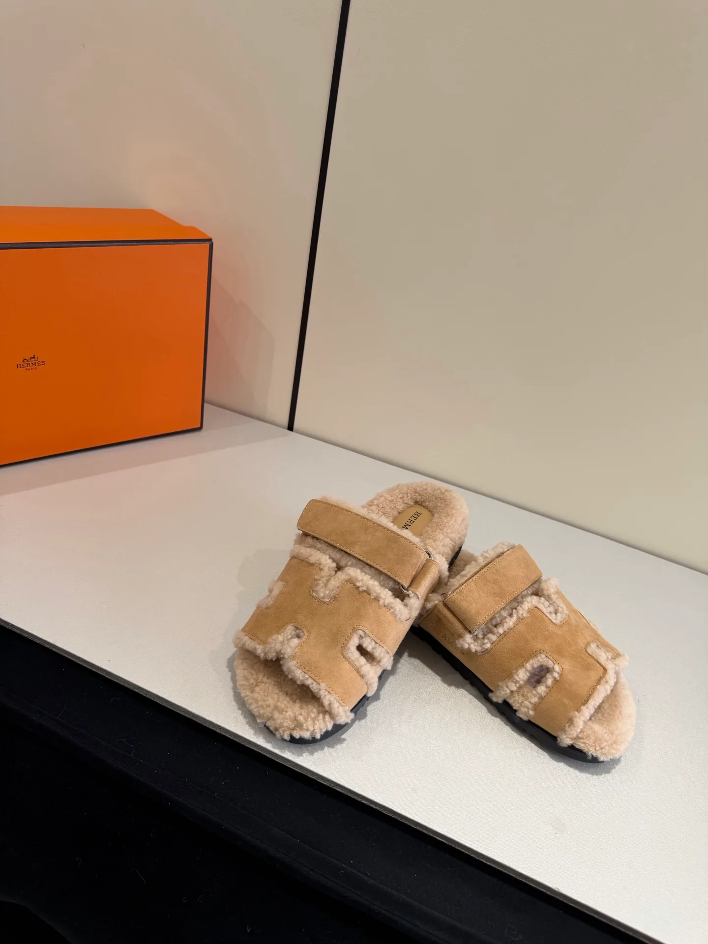 Тапочки Женские Hermes 17905357