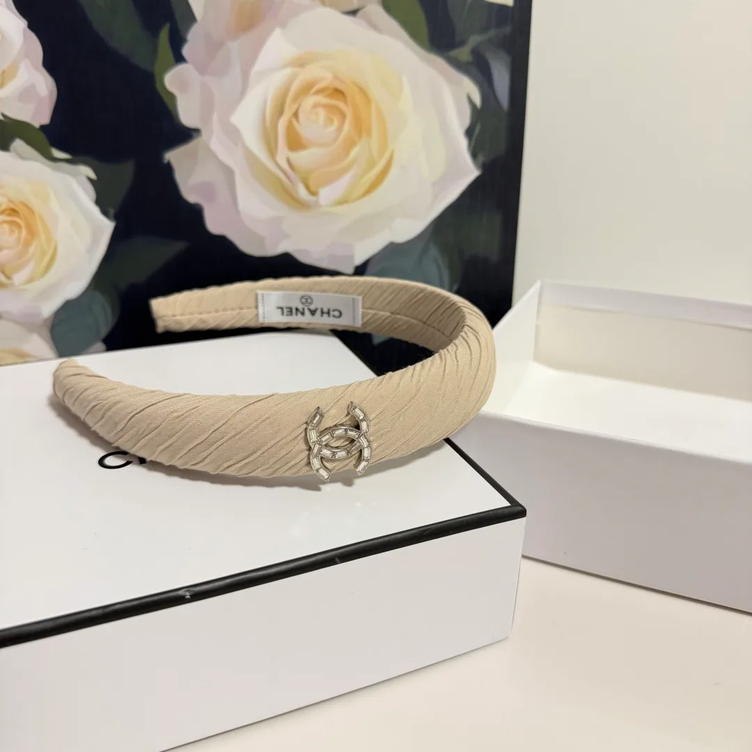 Головные Уборы Chanel 11469181