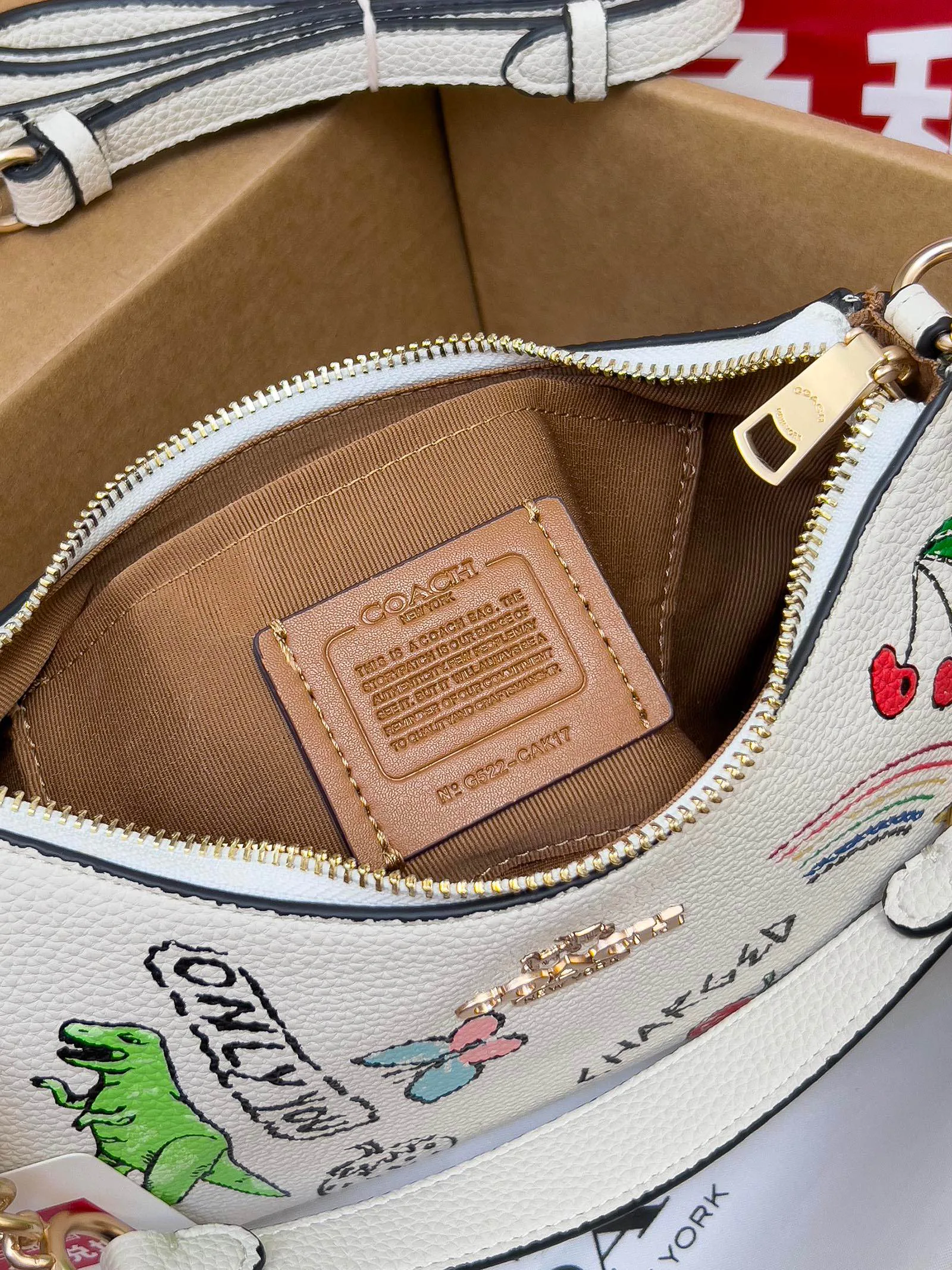 Классические Сумки Женские Coach 11508352