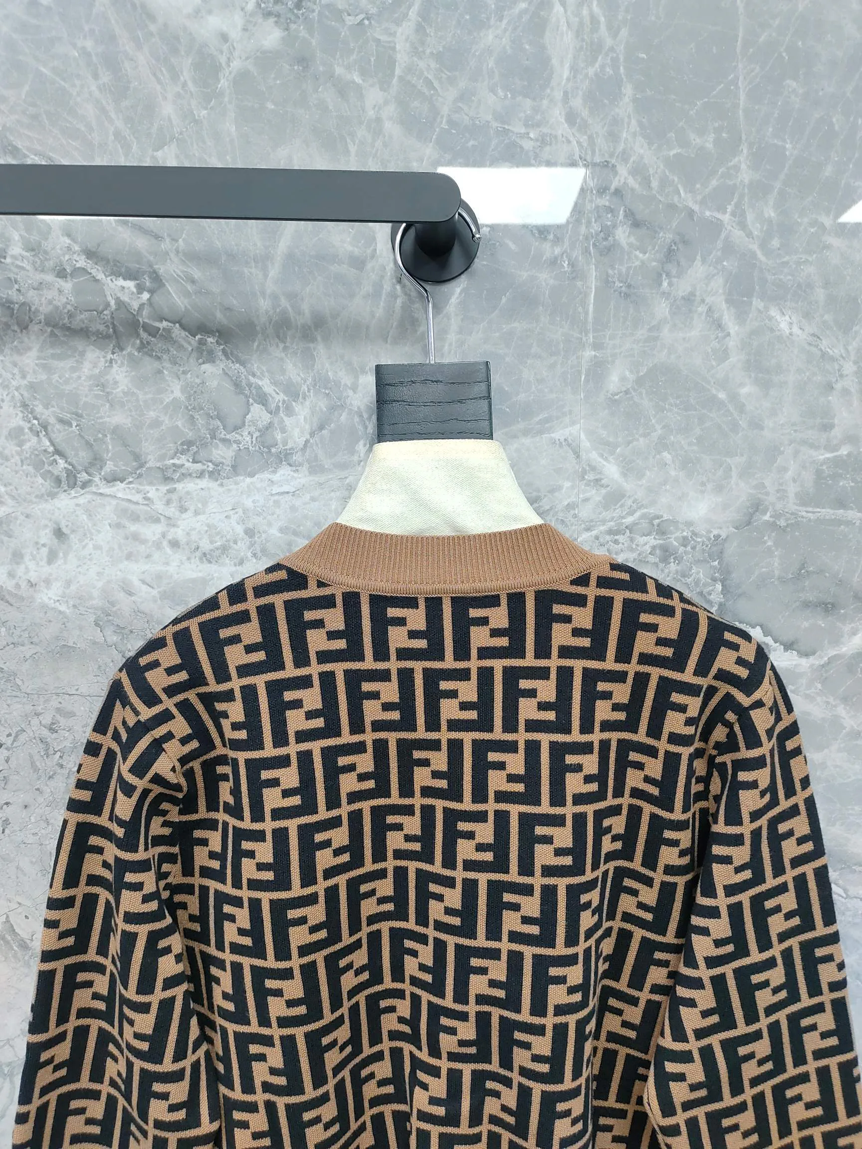 Джемперы И Свитеры Женские Fendi 18743532