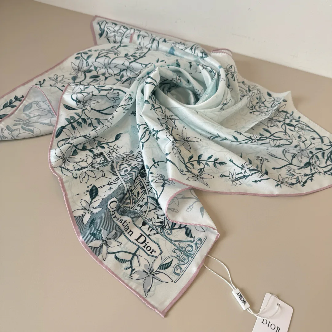 Платки Christian Dior 17498376