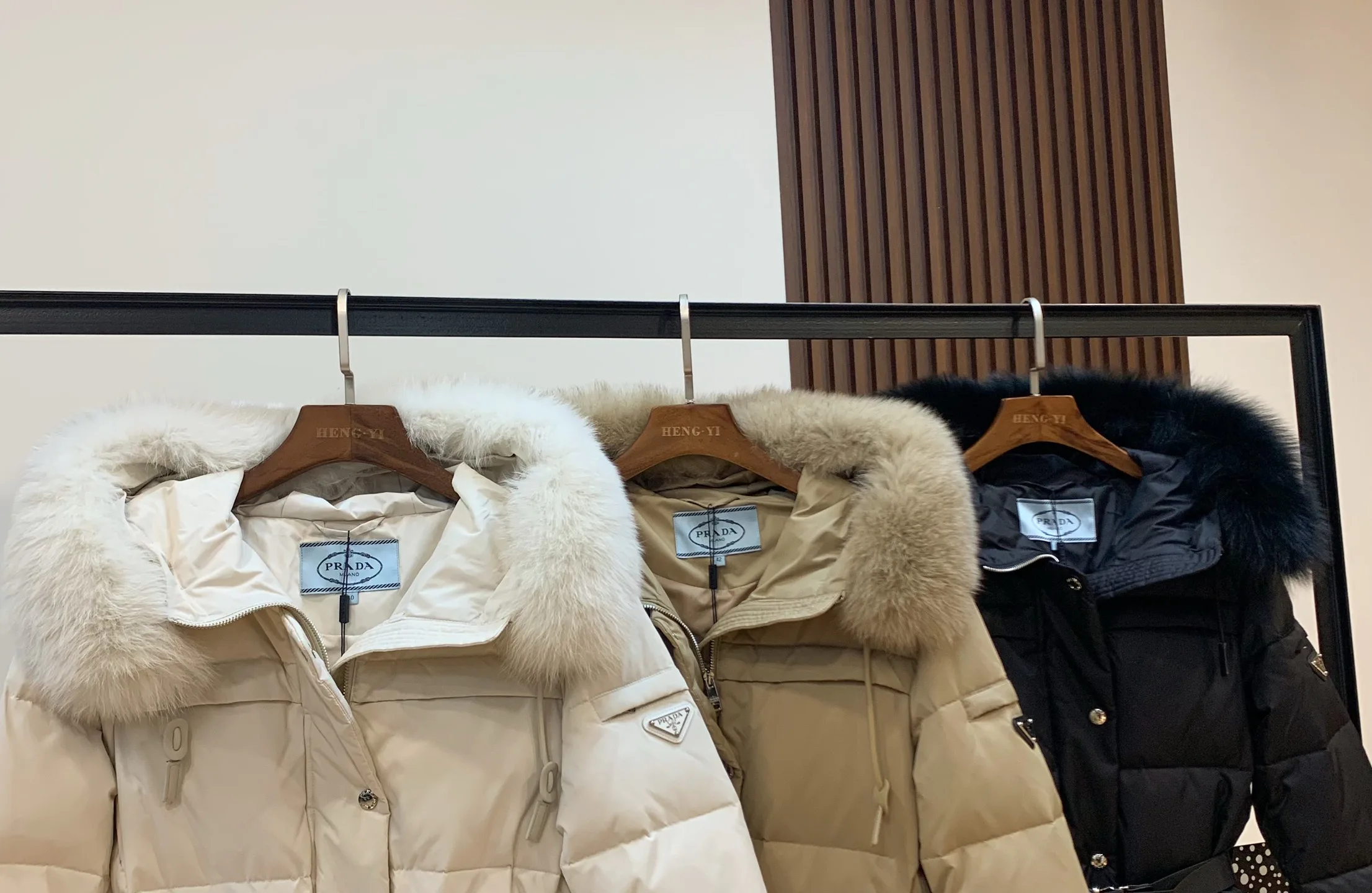 Куртки И Пуховики Женские Prada 187395