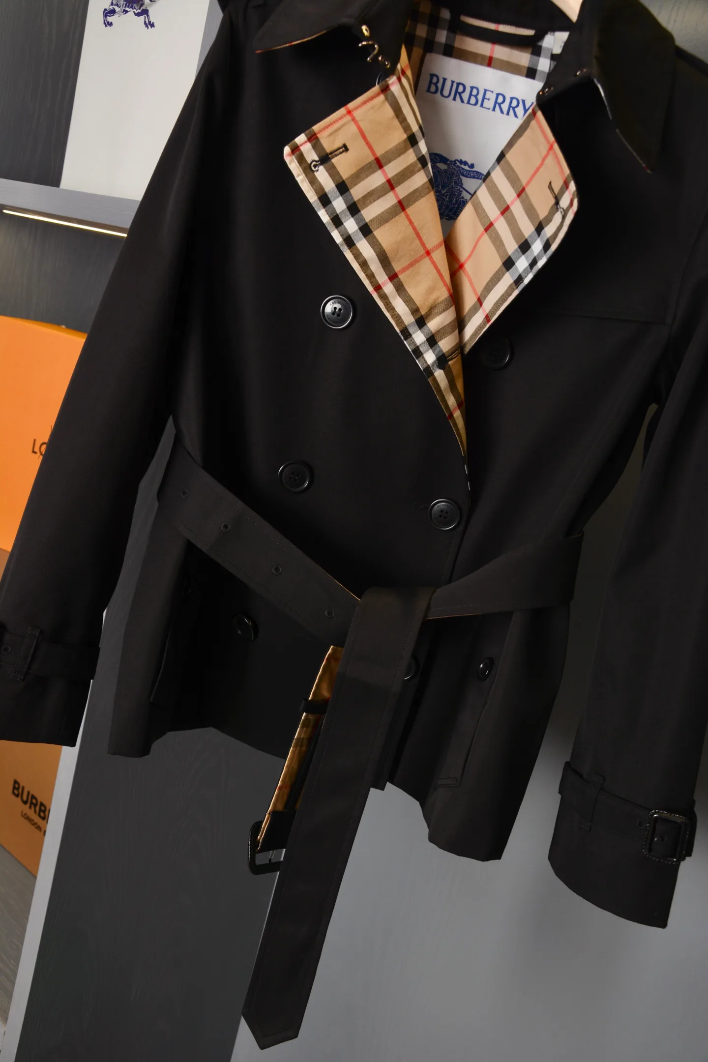 Тренчи Женские Burberry 18512839