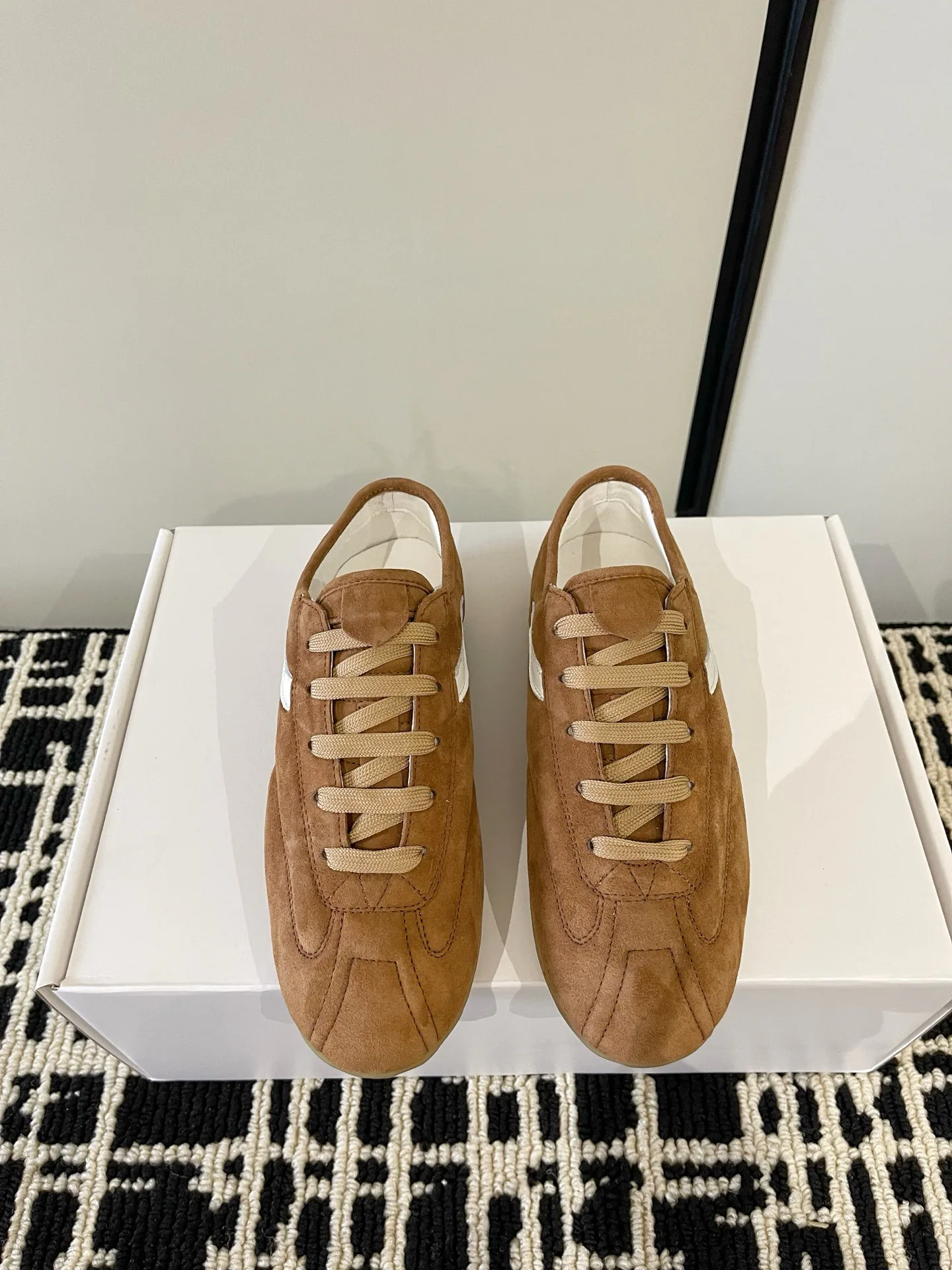 Кроссовки Женские Alexander Mcqueen 18386241