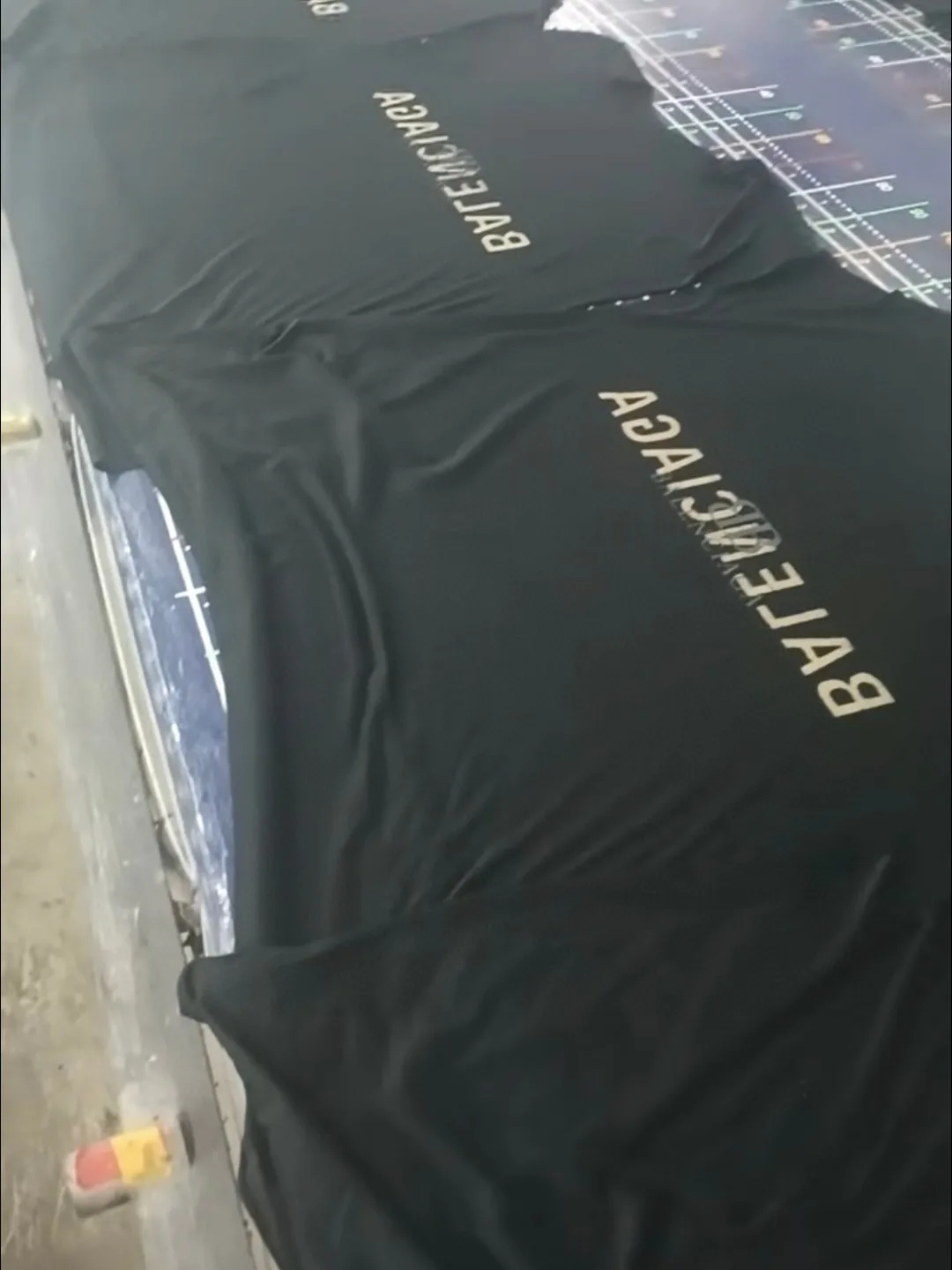 Футболки Мужские Balenciaga 13432829