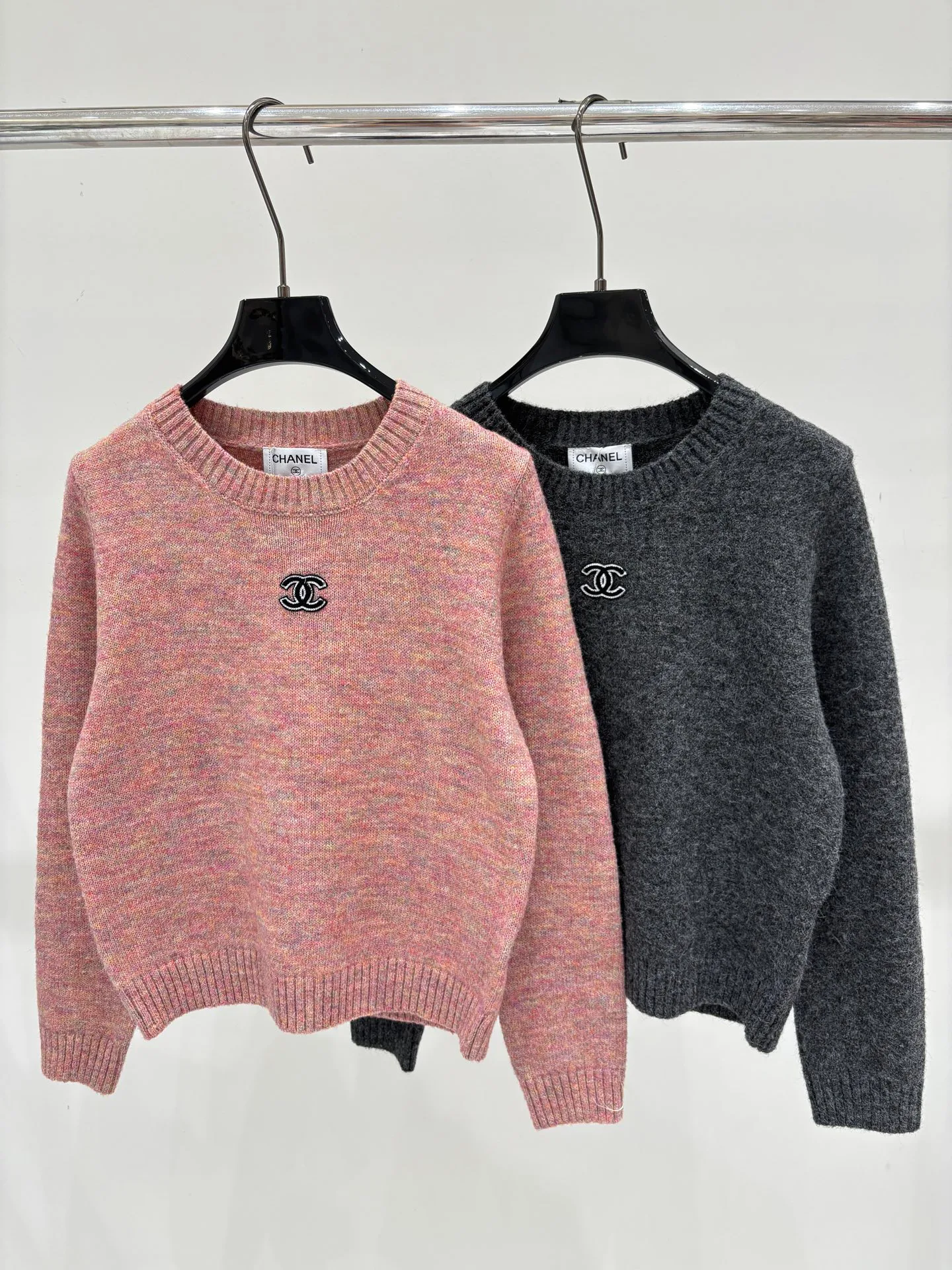 Джемперы И Свитеры Женские Chanel 17932552