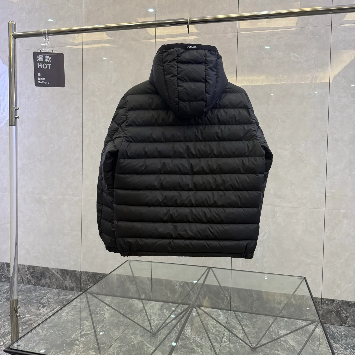 Куртки И Пуховики Женские Moncler 17919912