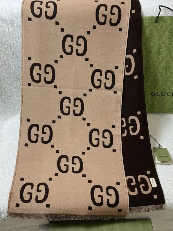 Шарфы Gucci 11268978