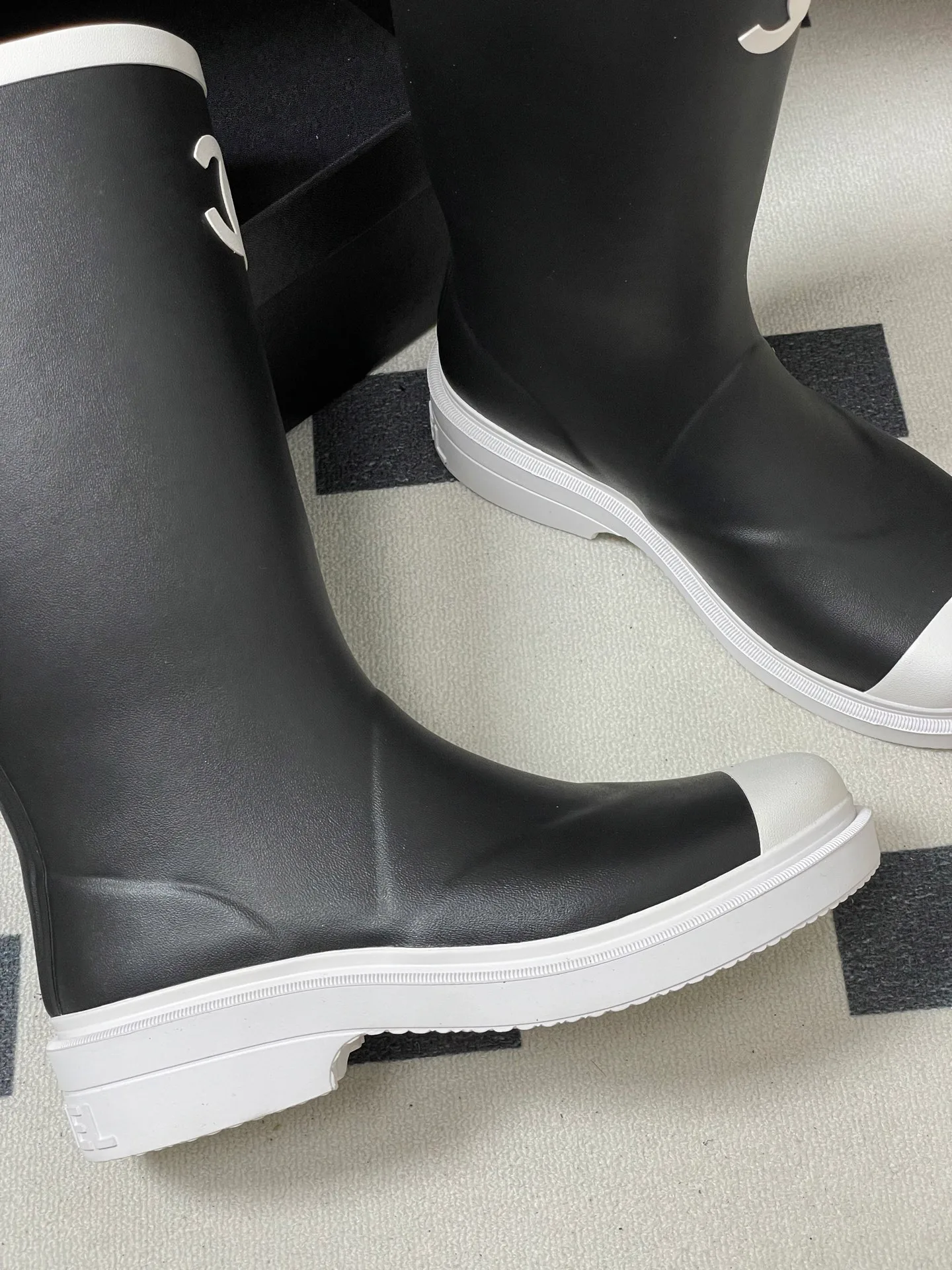 Ботинки Женские Chanel 374886