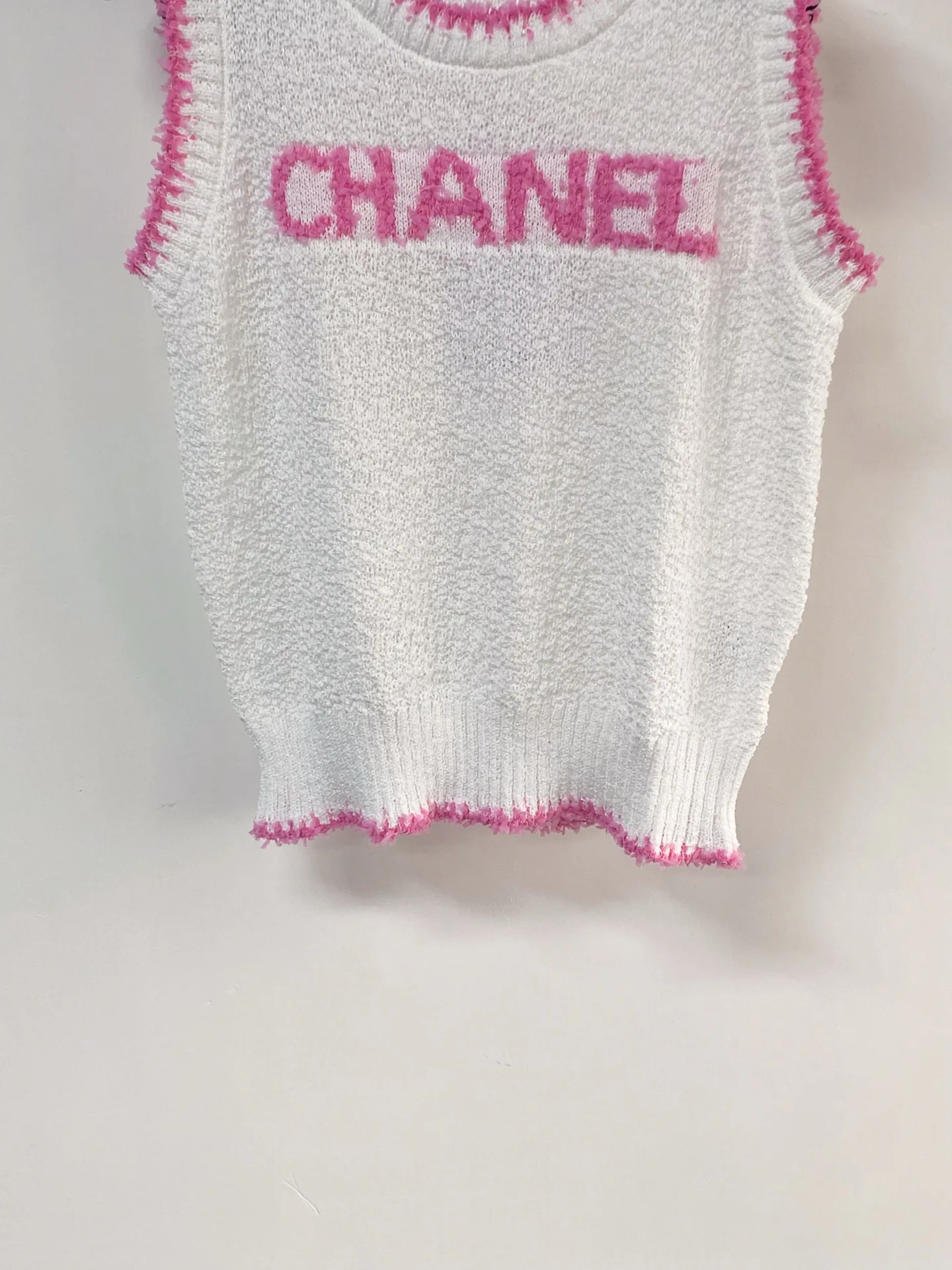 Жилеты Женские Chanel 11681824