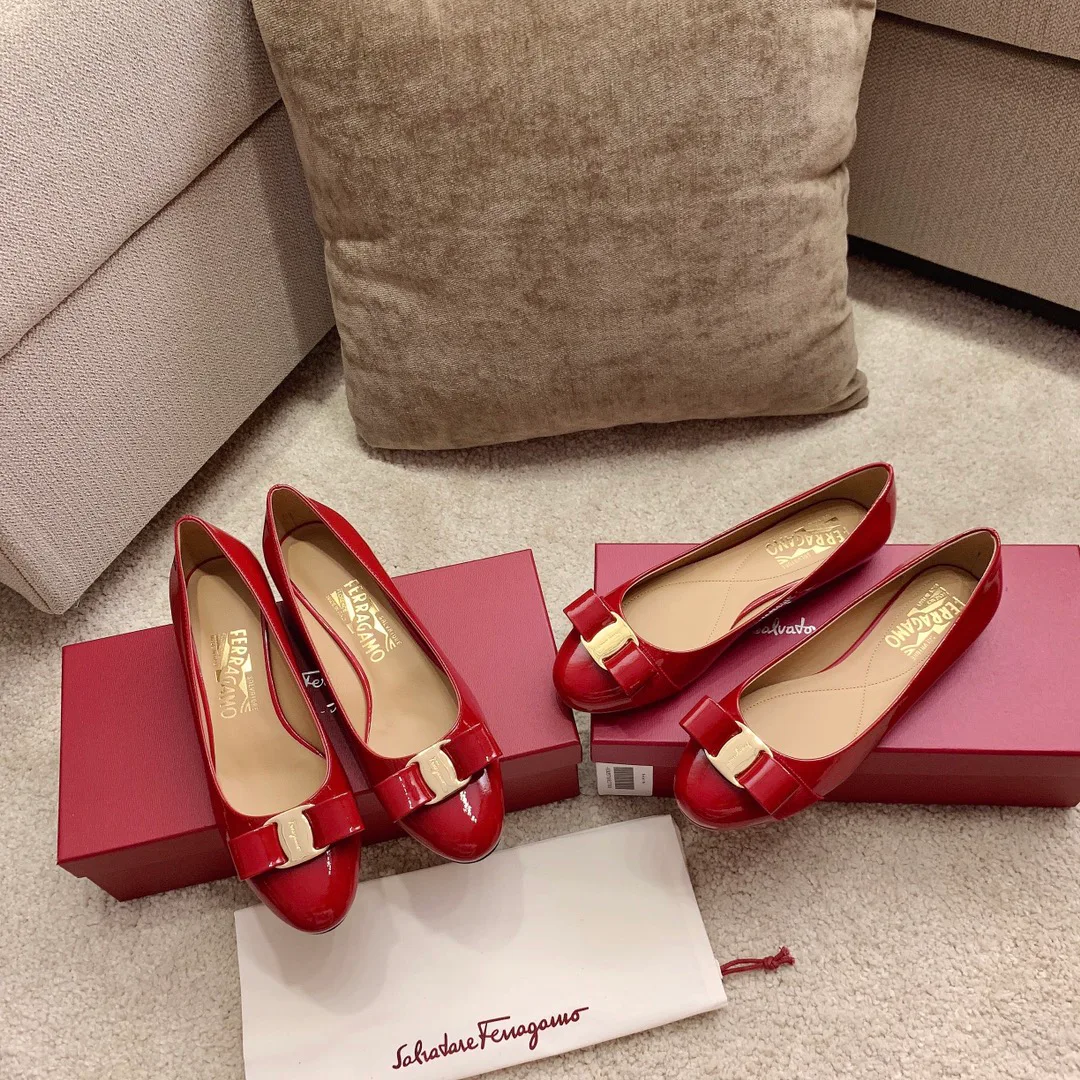 Туфли Женские Salvatore Ferragamo 11899403