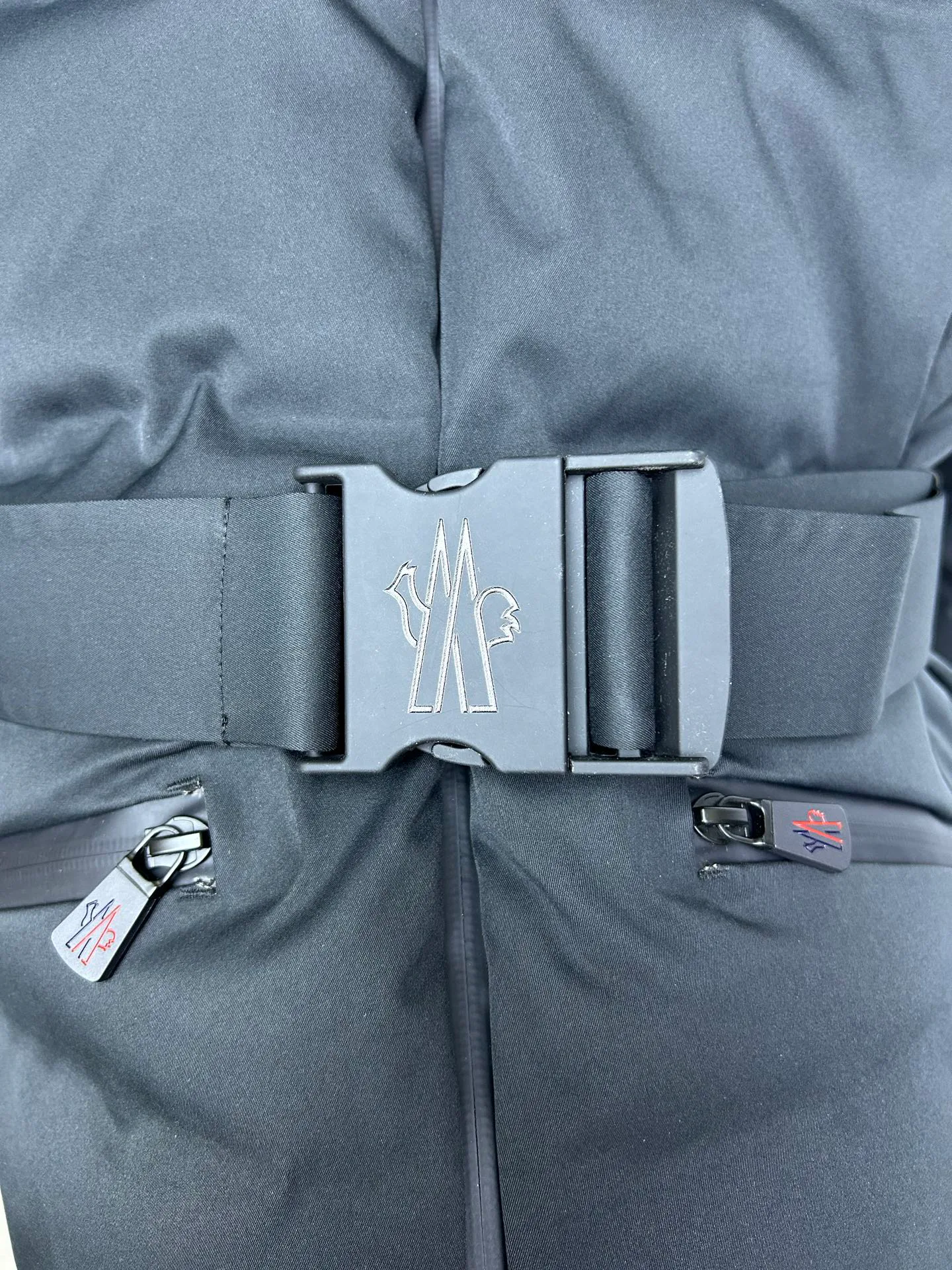 Куртки И Пуховики Женские Moncler 497122