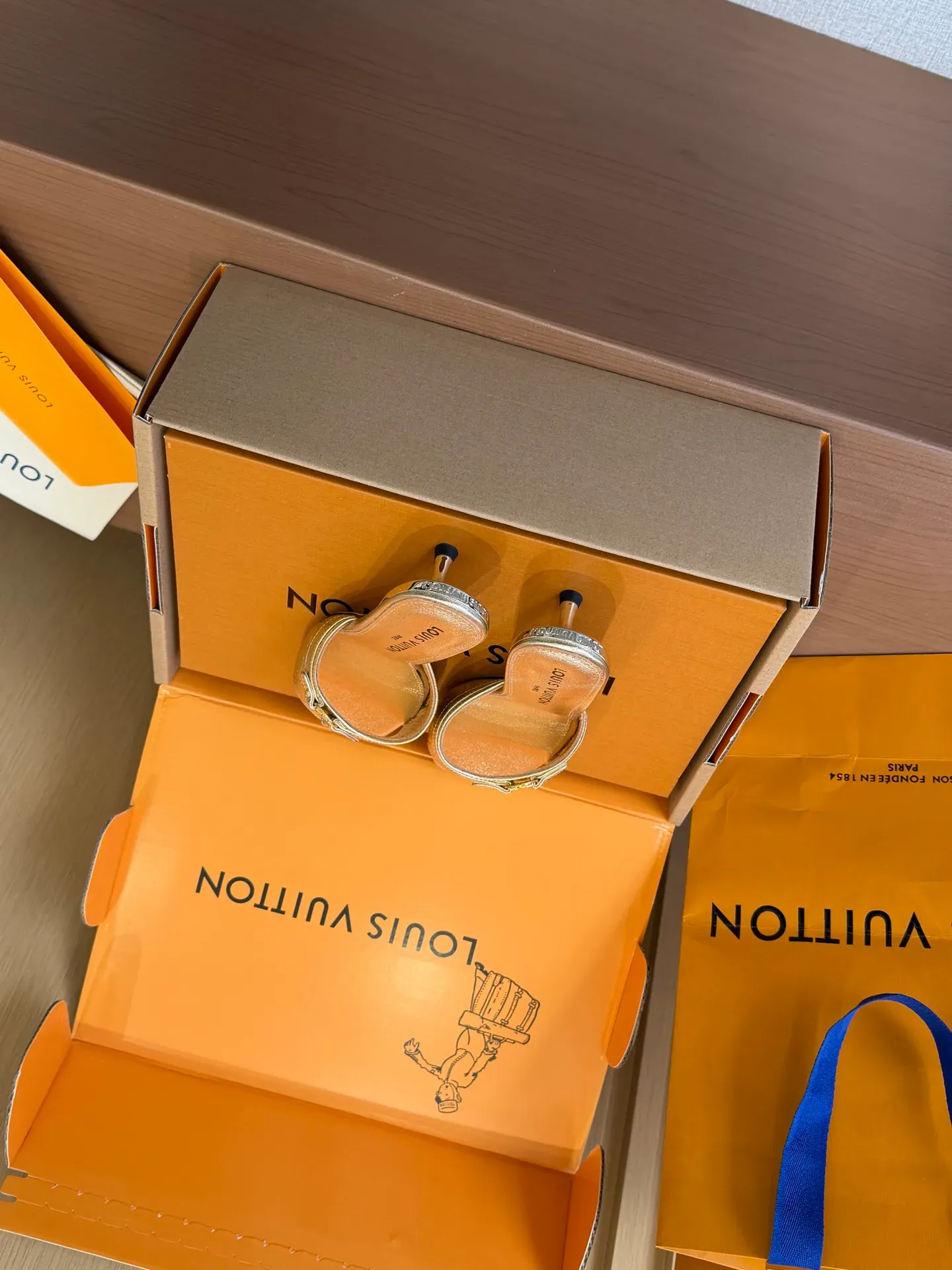 Босоножки Женские Louis Vuitton 796118