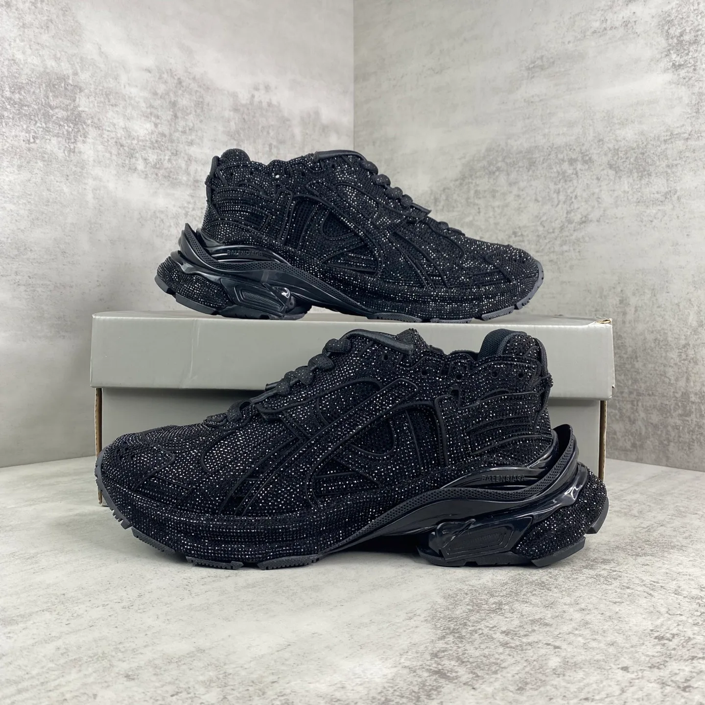 Кроссовки Женские Balenciaga 11216167