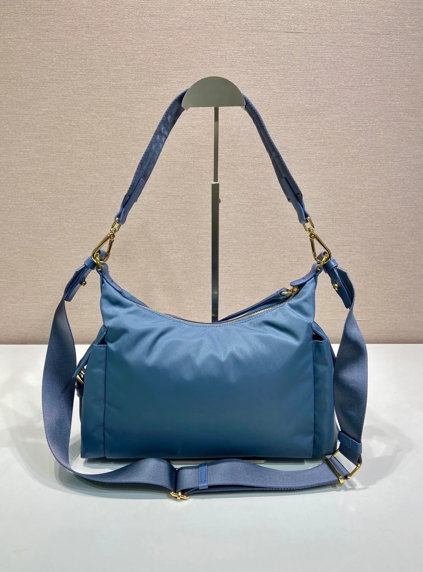 Сумки На Ремне Женские Prada 12874264