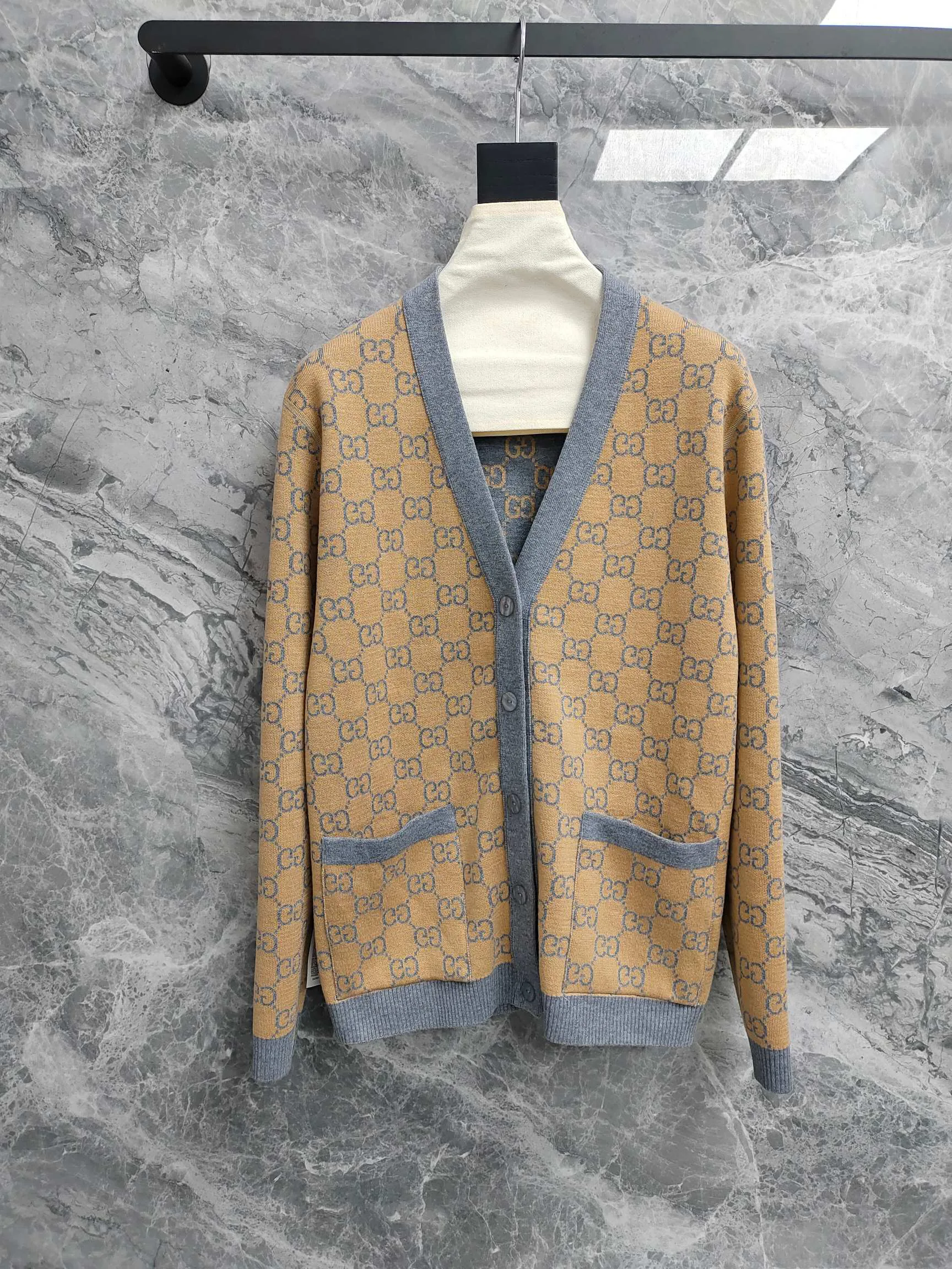 Джемперы И Свитеры Женские Gucci 19045230
