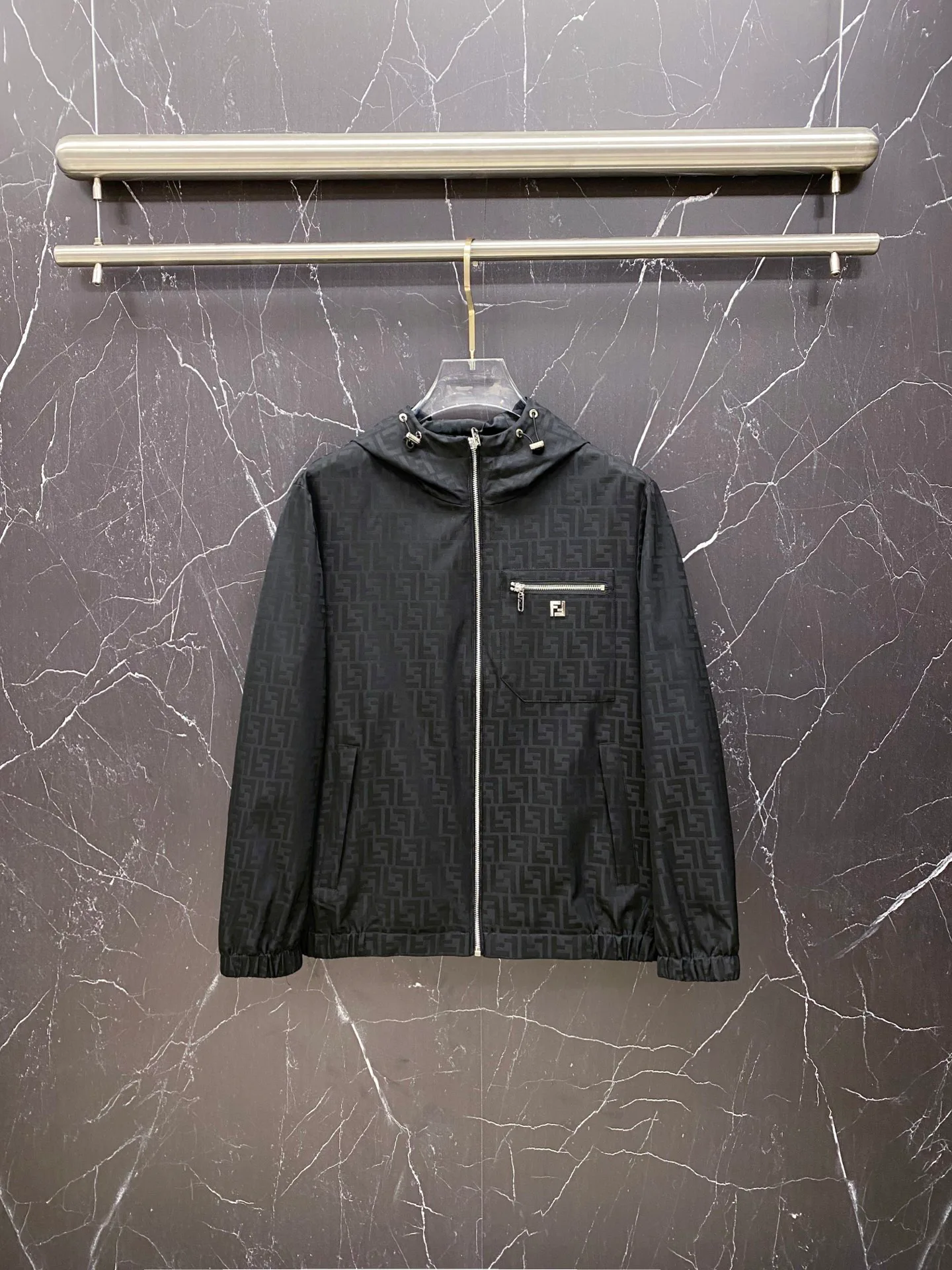 Куртки И Пуховики Мужские Fendi 9760649