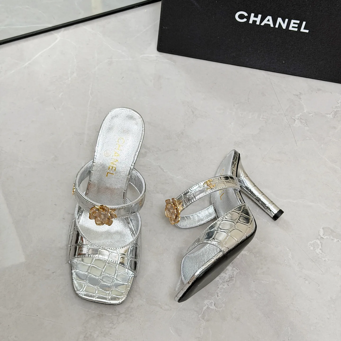 Босоножки Женские Chanel 17335035
