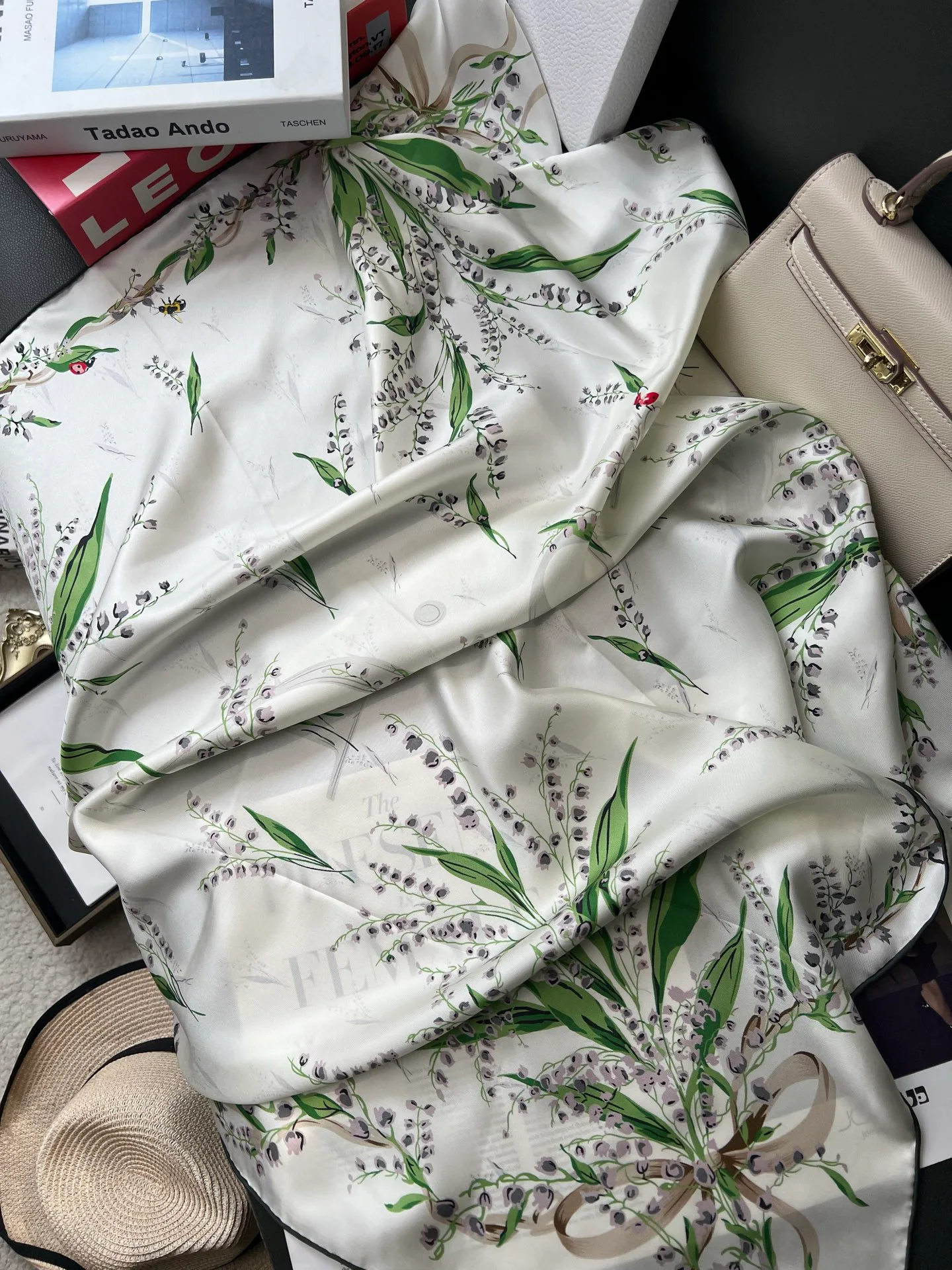 Платки Christian Dior 13478528