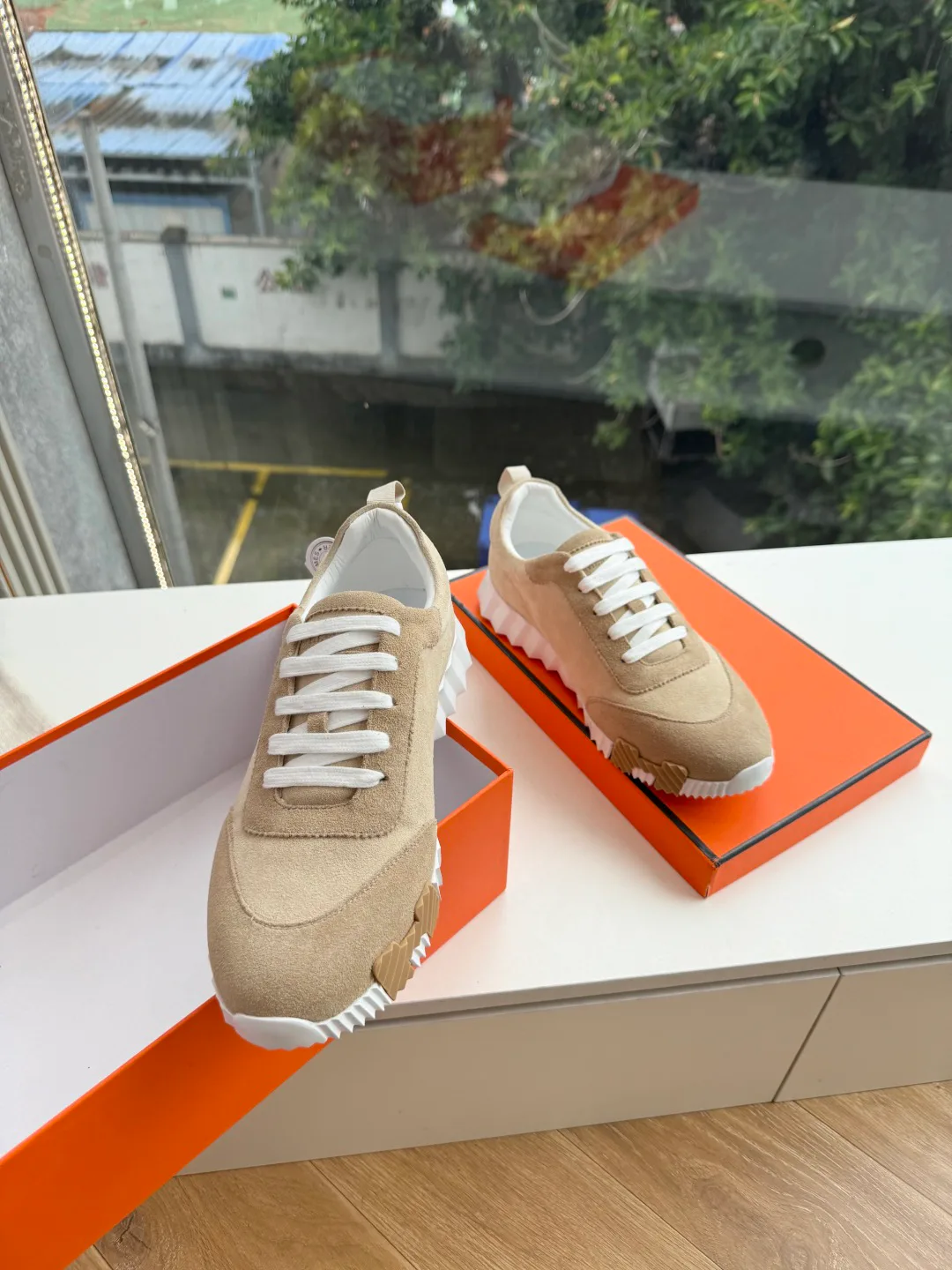 Кроссовки Мужские Hermes 18053486