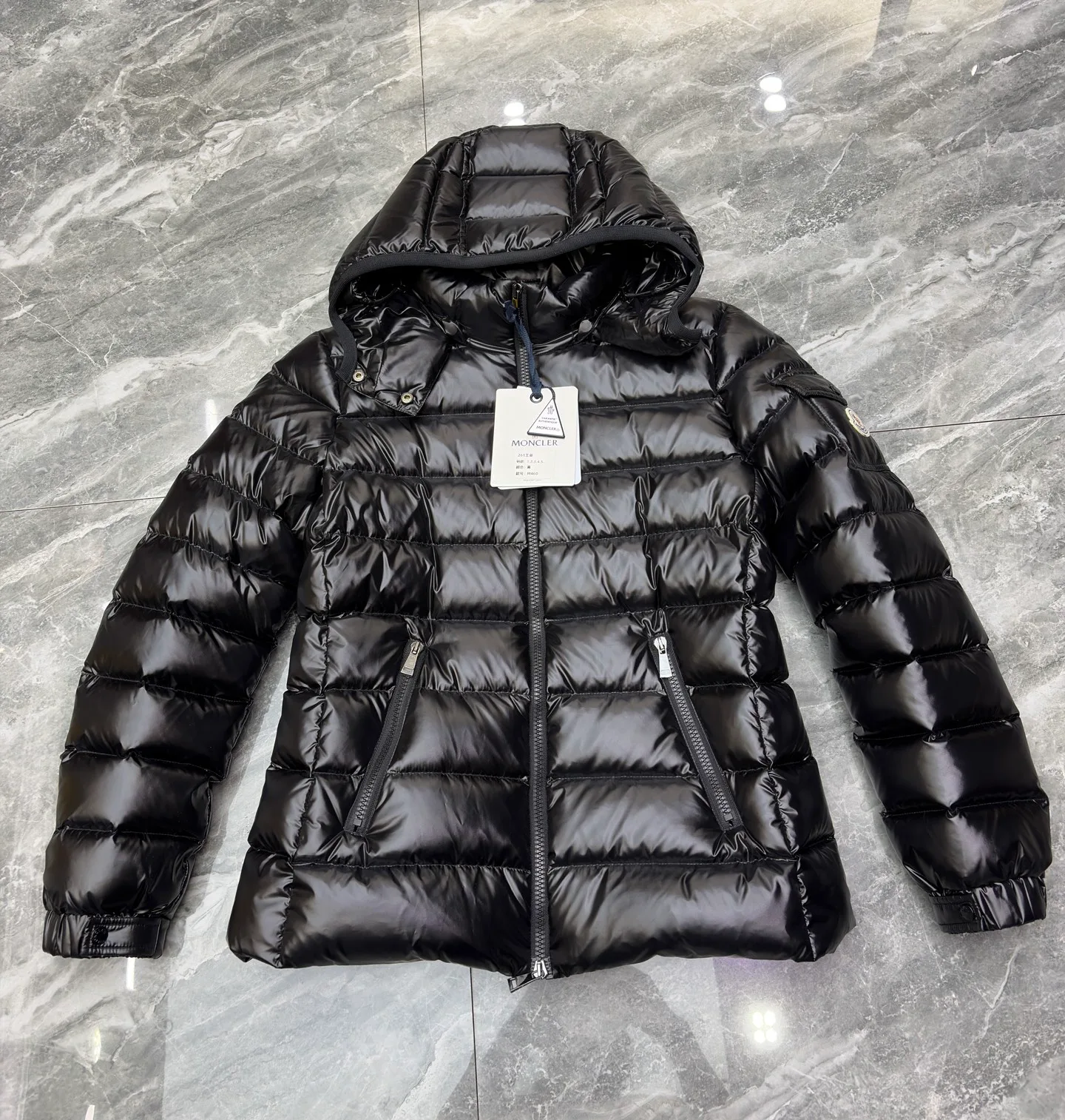 Куртки И Пуховики Женские Moncler 17568658