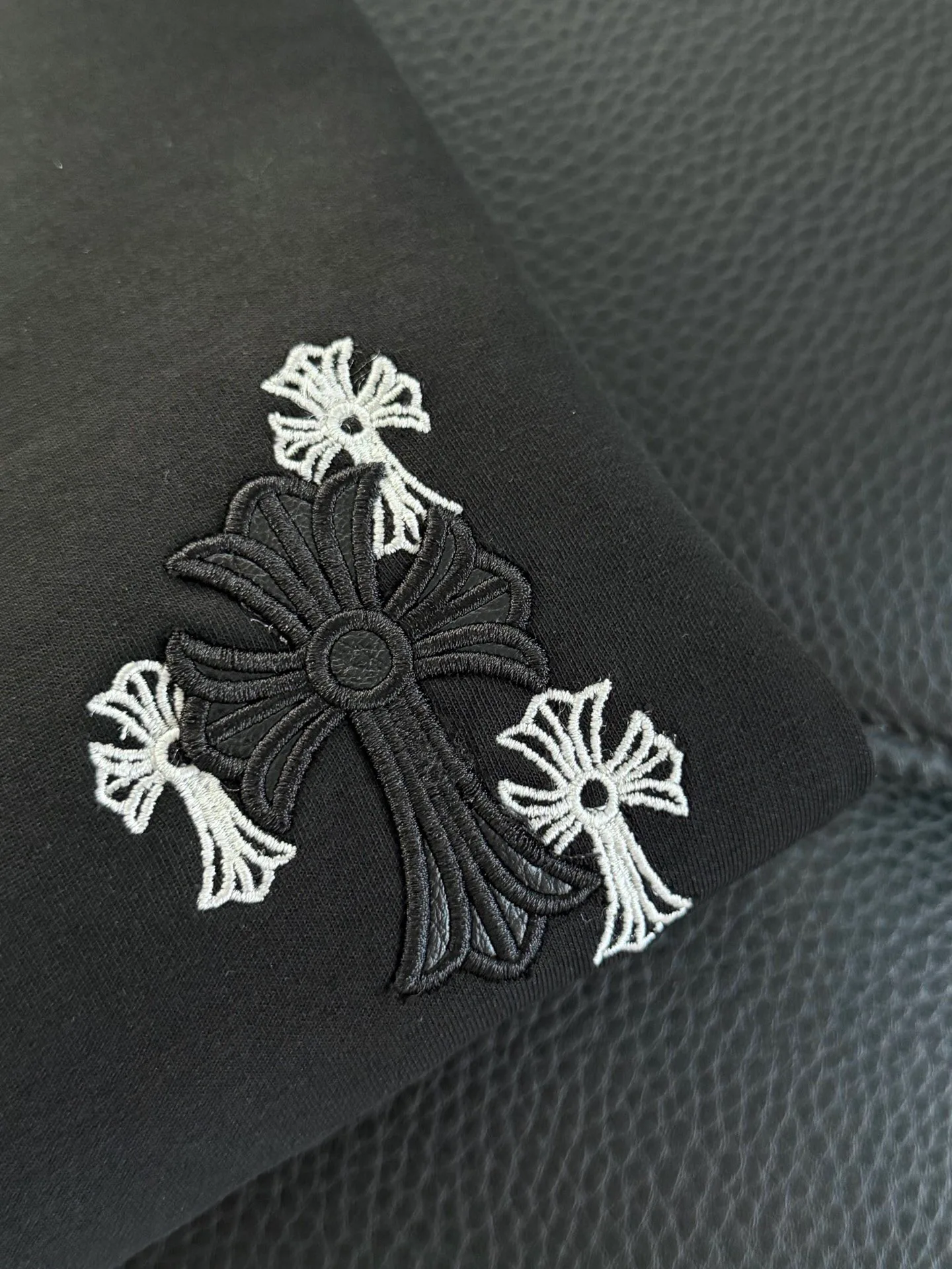 Футболки Женские Chrome Hearts 11701338