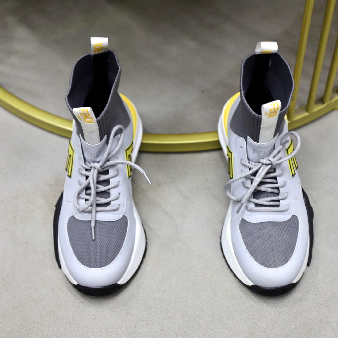 Кроссовки Женские Fendi 211479