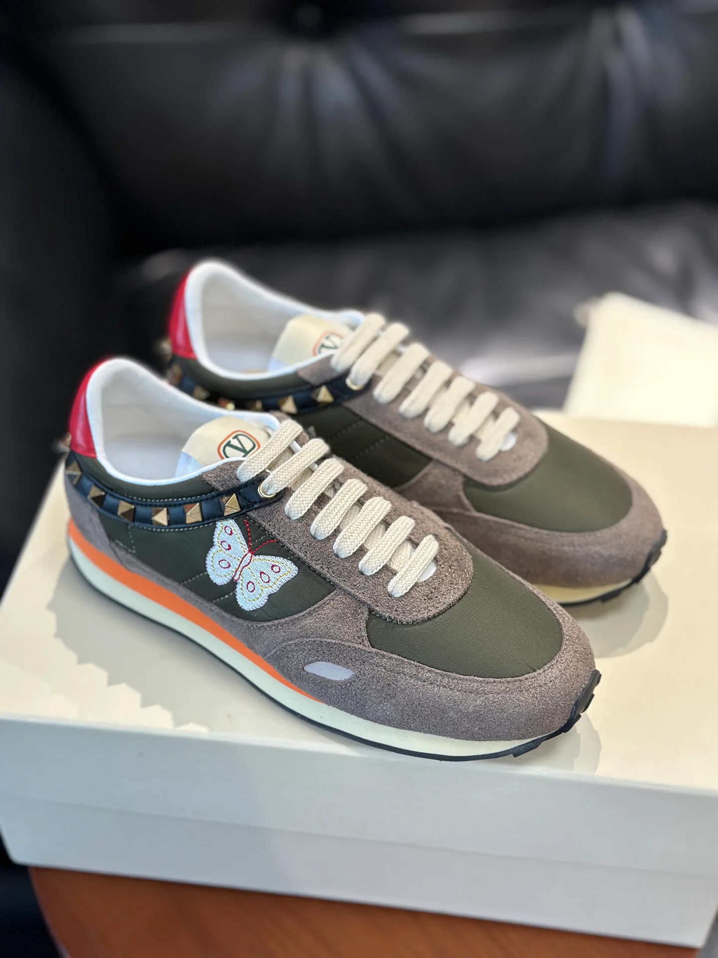 Кроссовки Женские Valentino 20078664