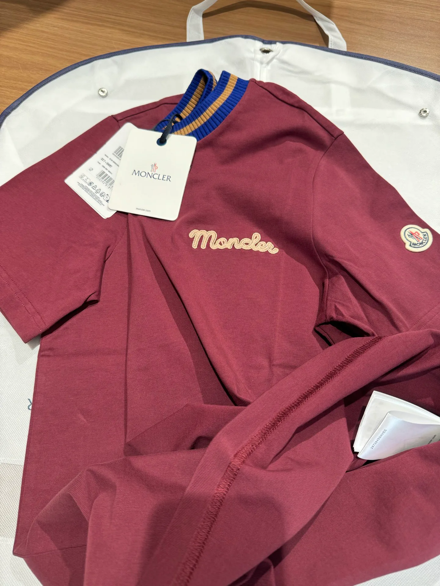 Футболки Женские Moncler 9812648