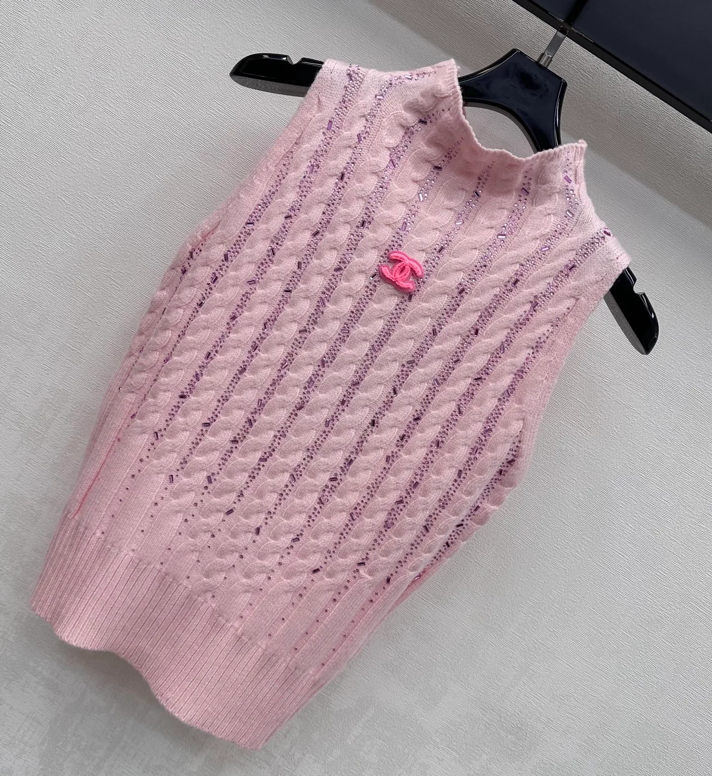 Жилеты Женские Chanel 11673850