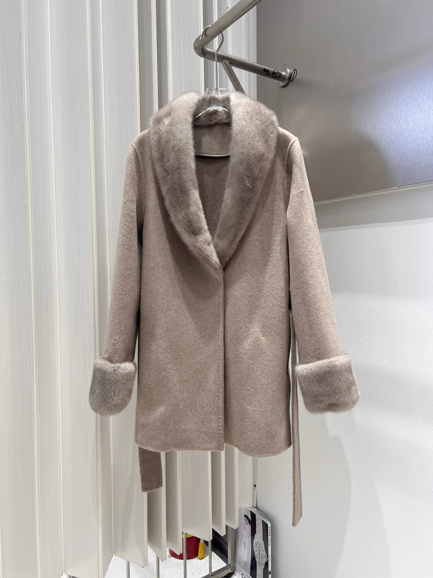 Пальто Женские Loro Piana 18734815