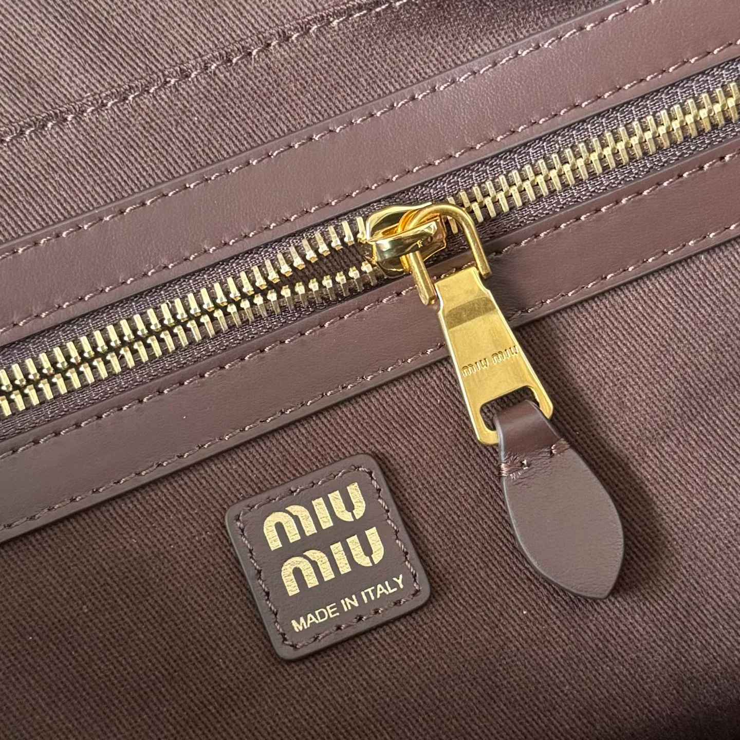 Классические Сумки Женские Miu Miu 1202845