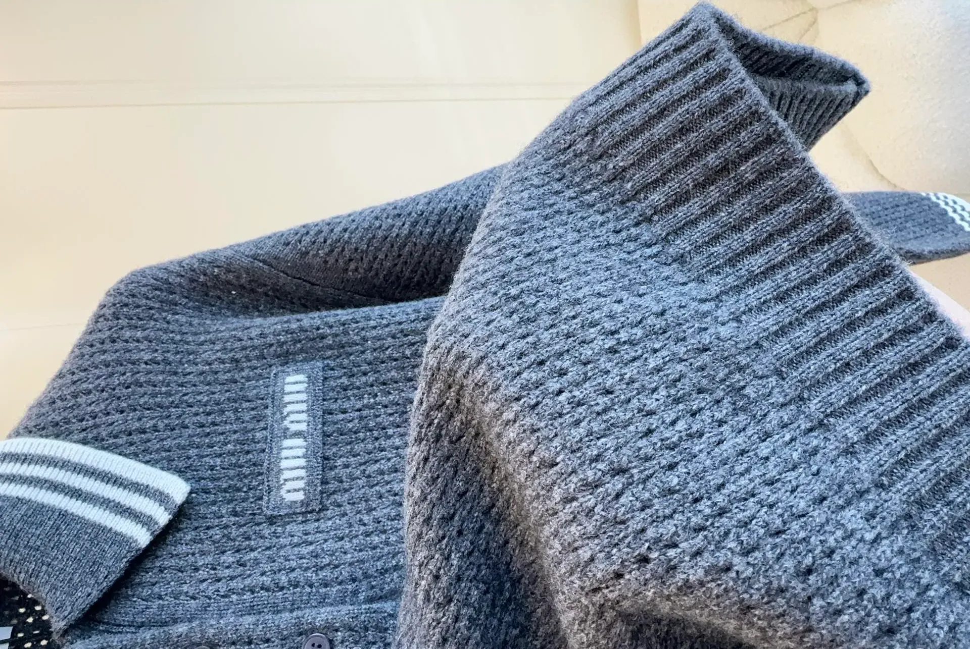 Джемперы И Свитеры Женские Miu Miu 2299