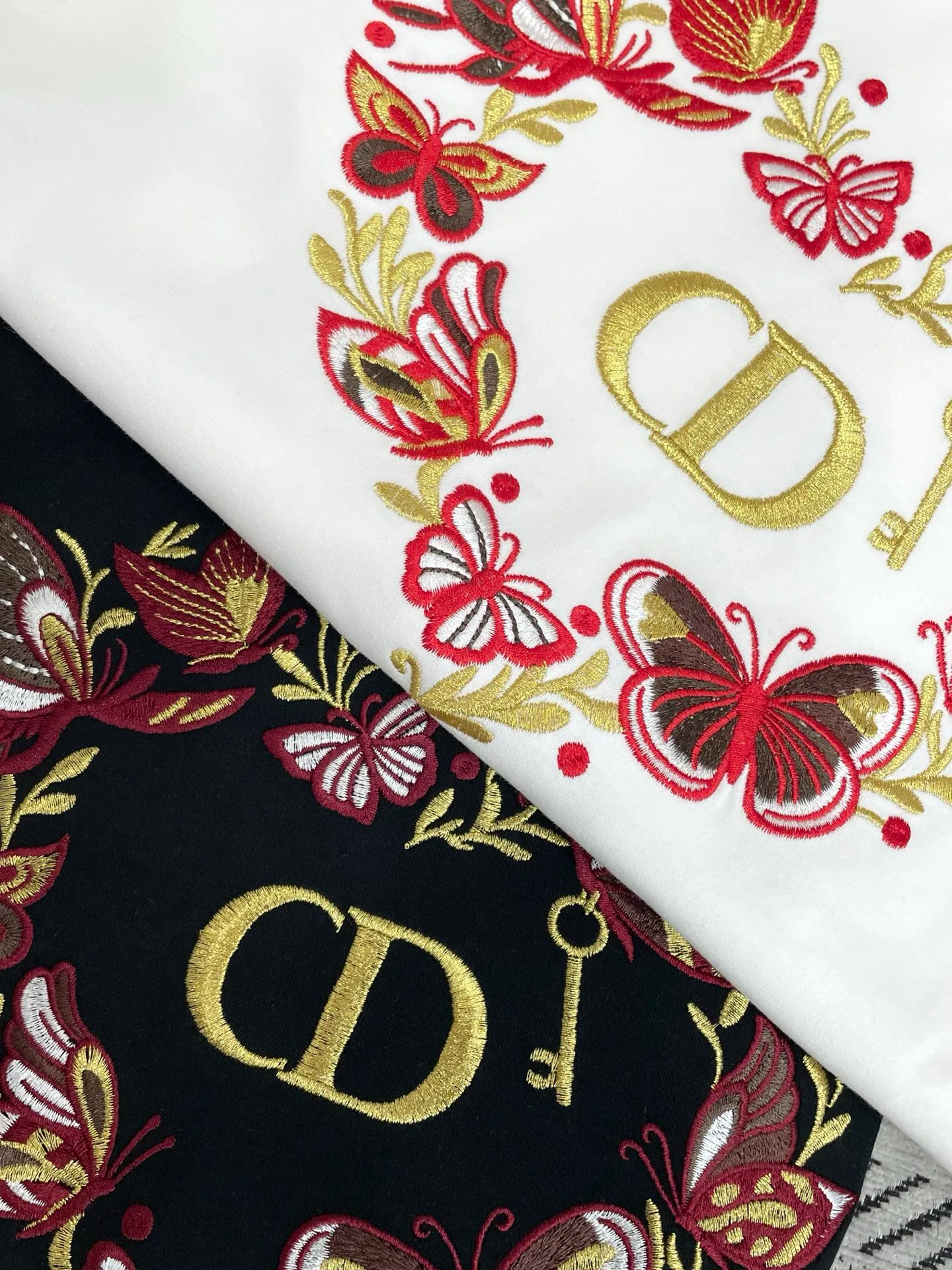 Футболки Женские Christian Dior 12409483