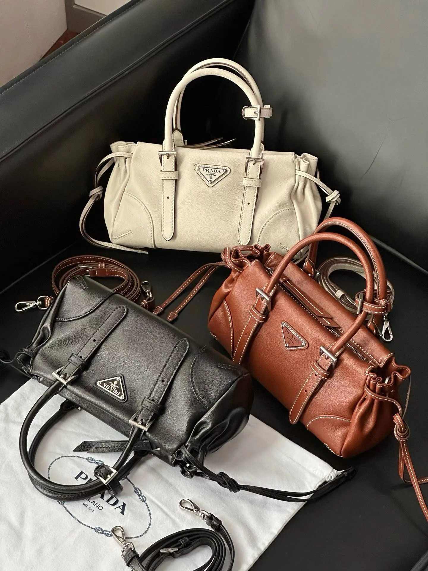 Классические Сумки Женские Prada 17383846