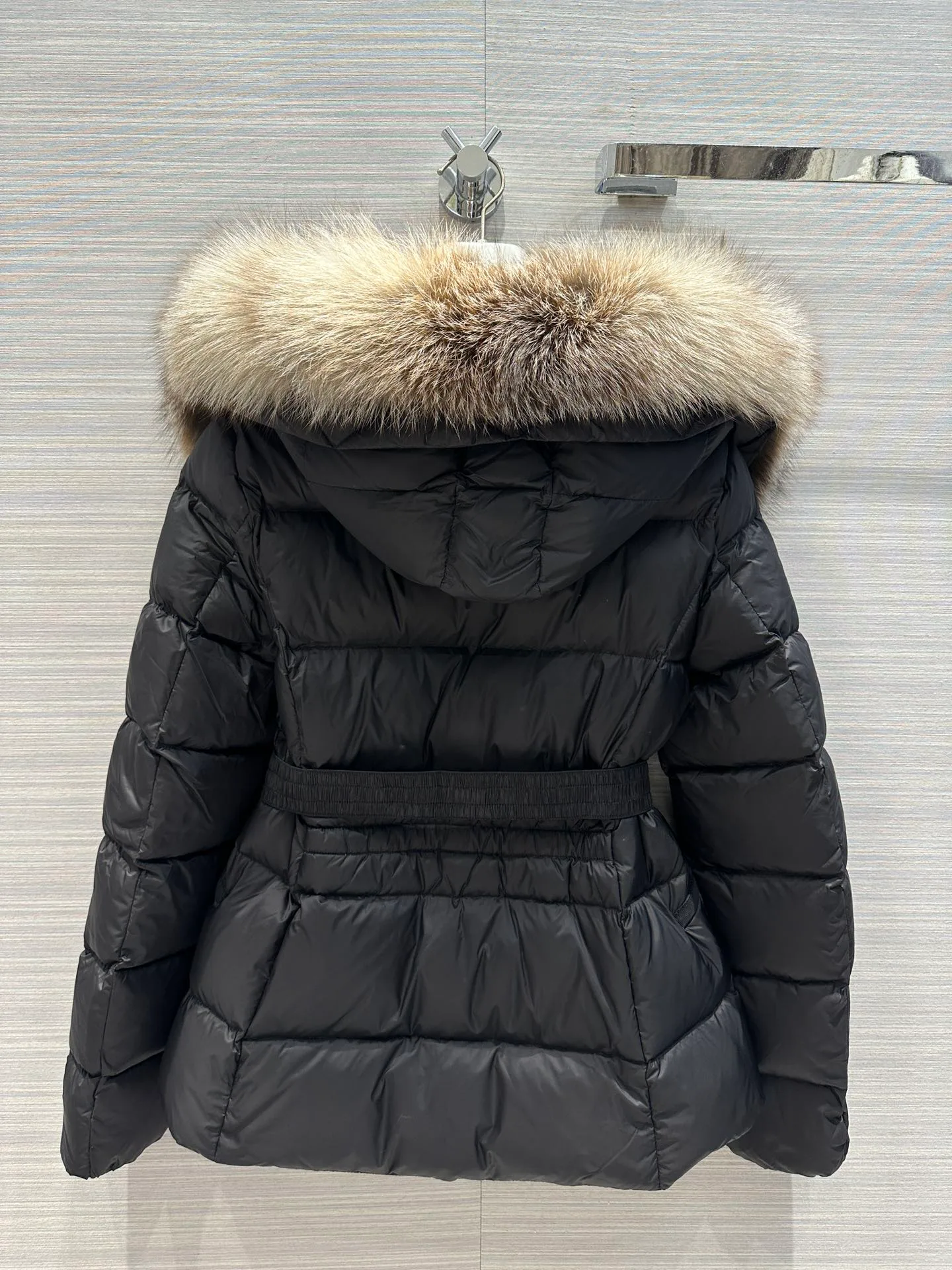 Куртки И Пуховики Женские Moncler 18130053