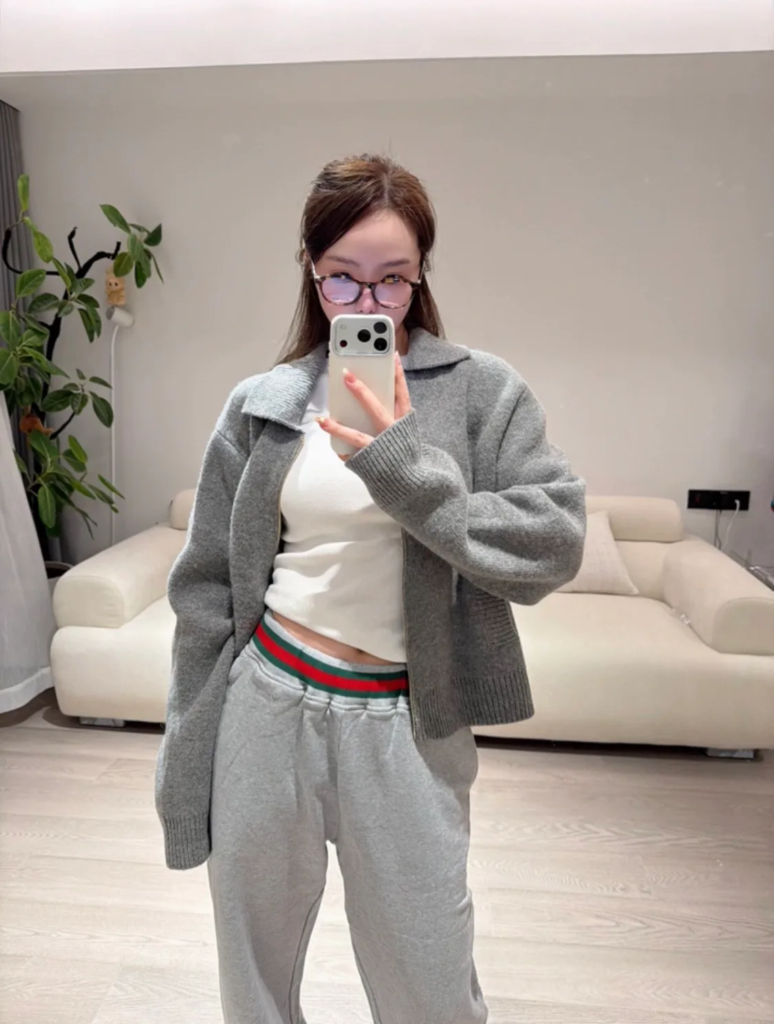 Джемперы И Свитеры Женские Miu Miu 525044