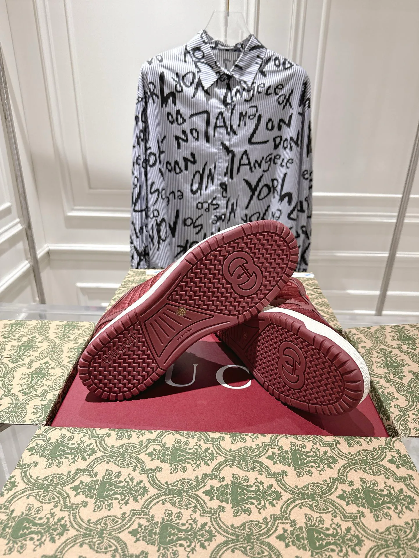 Кроссовки Женские Gucci 354834