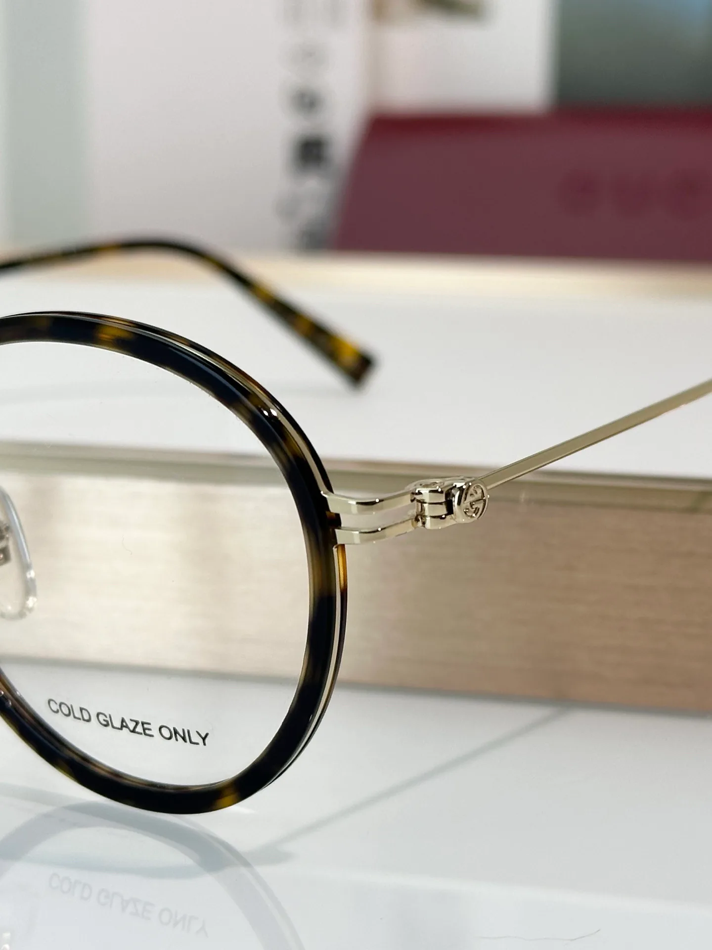 Очки Gucci 822358