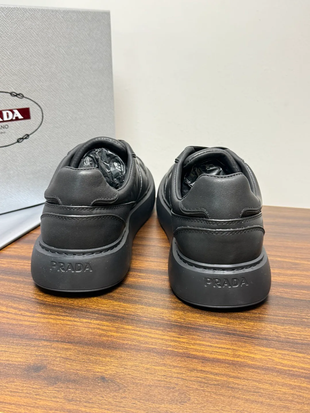 Кроссовки Мужские Prada 19089429
