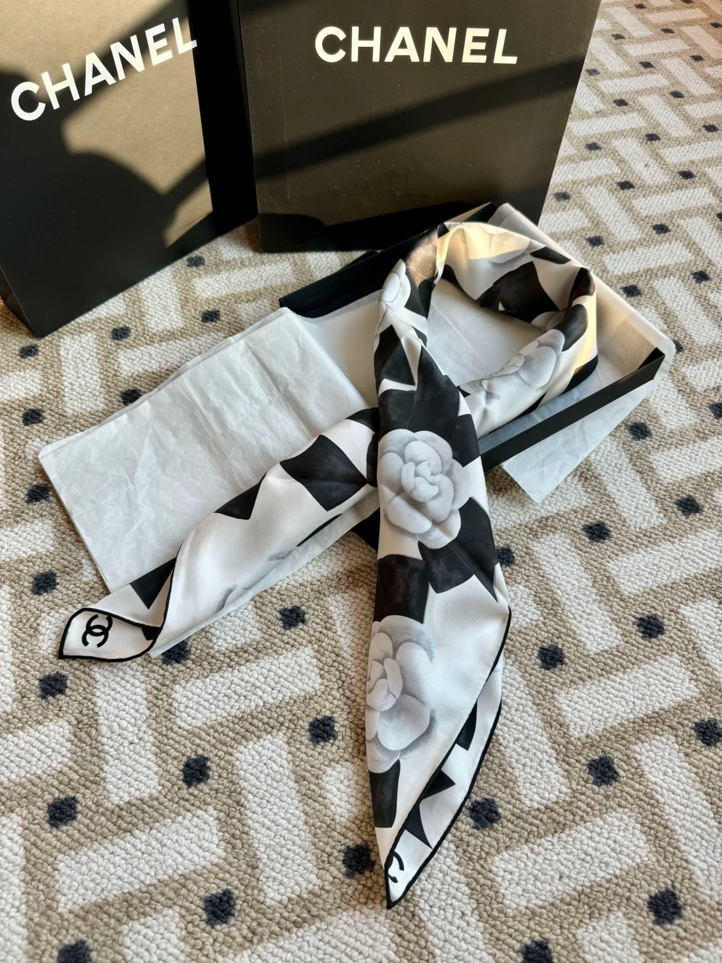 Платки Chanel 12737847