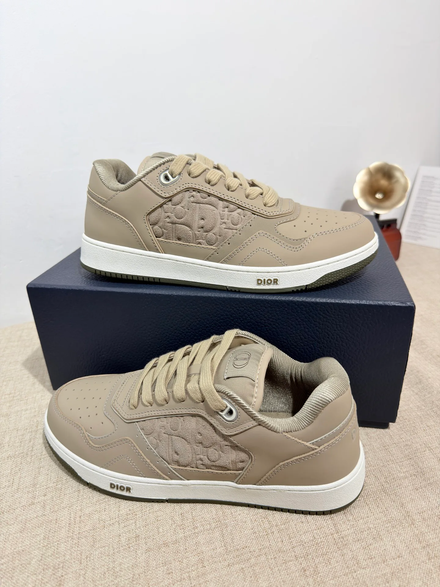 Кроссовки Женские Christian Dior 11456092